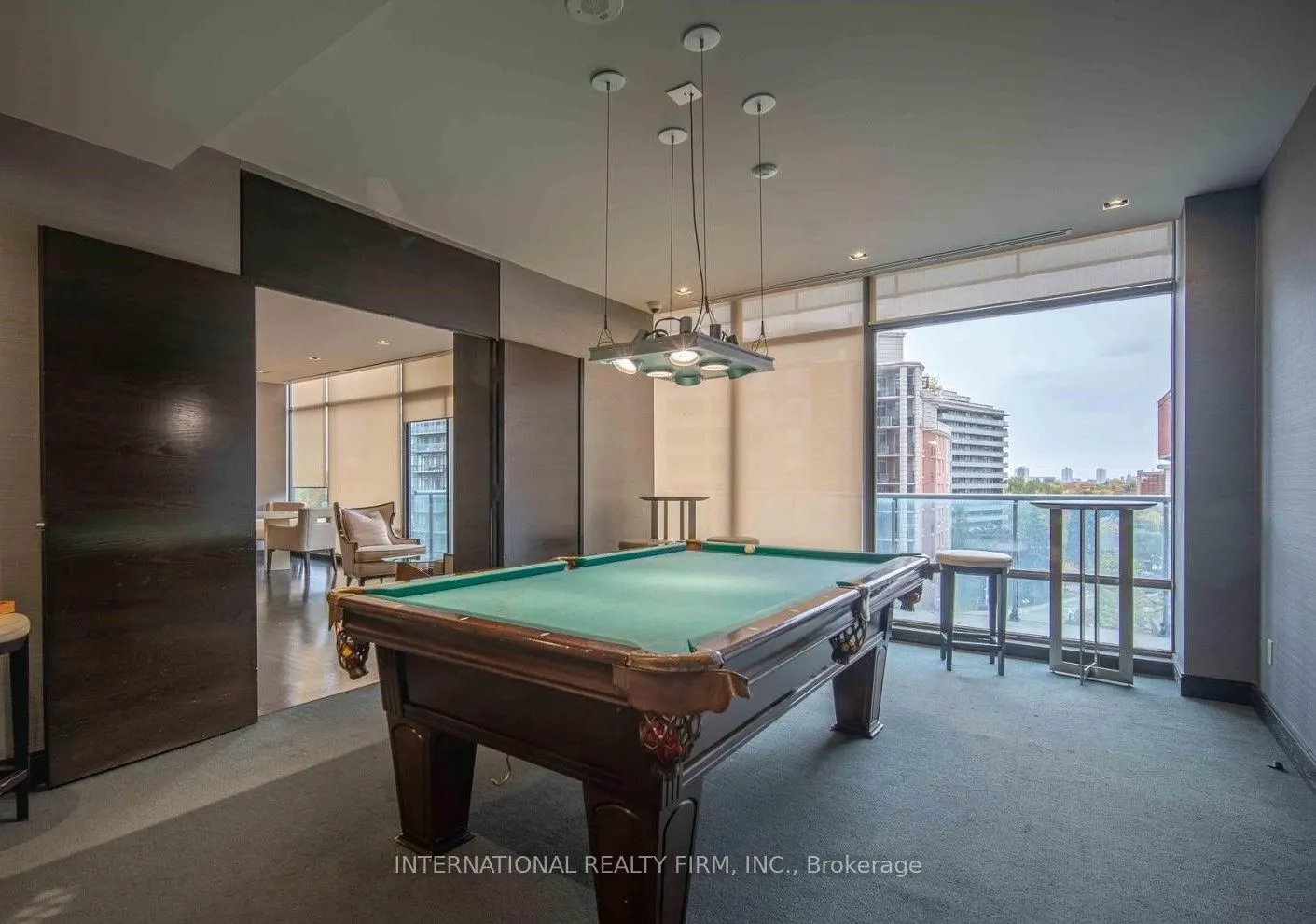 21 Scollard Street, #101