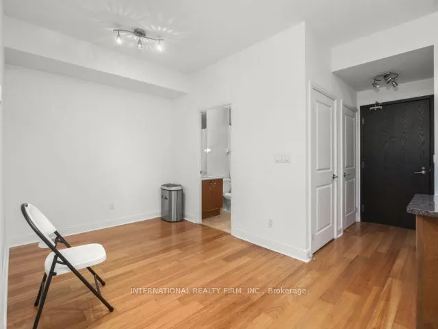 21 Scollard Street, #101
