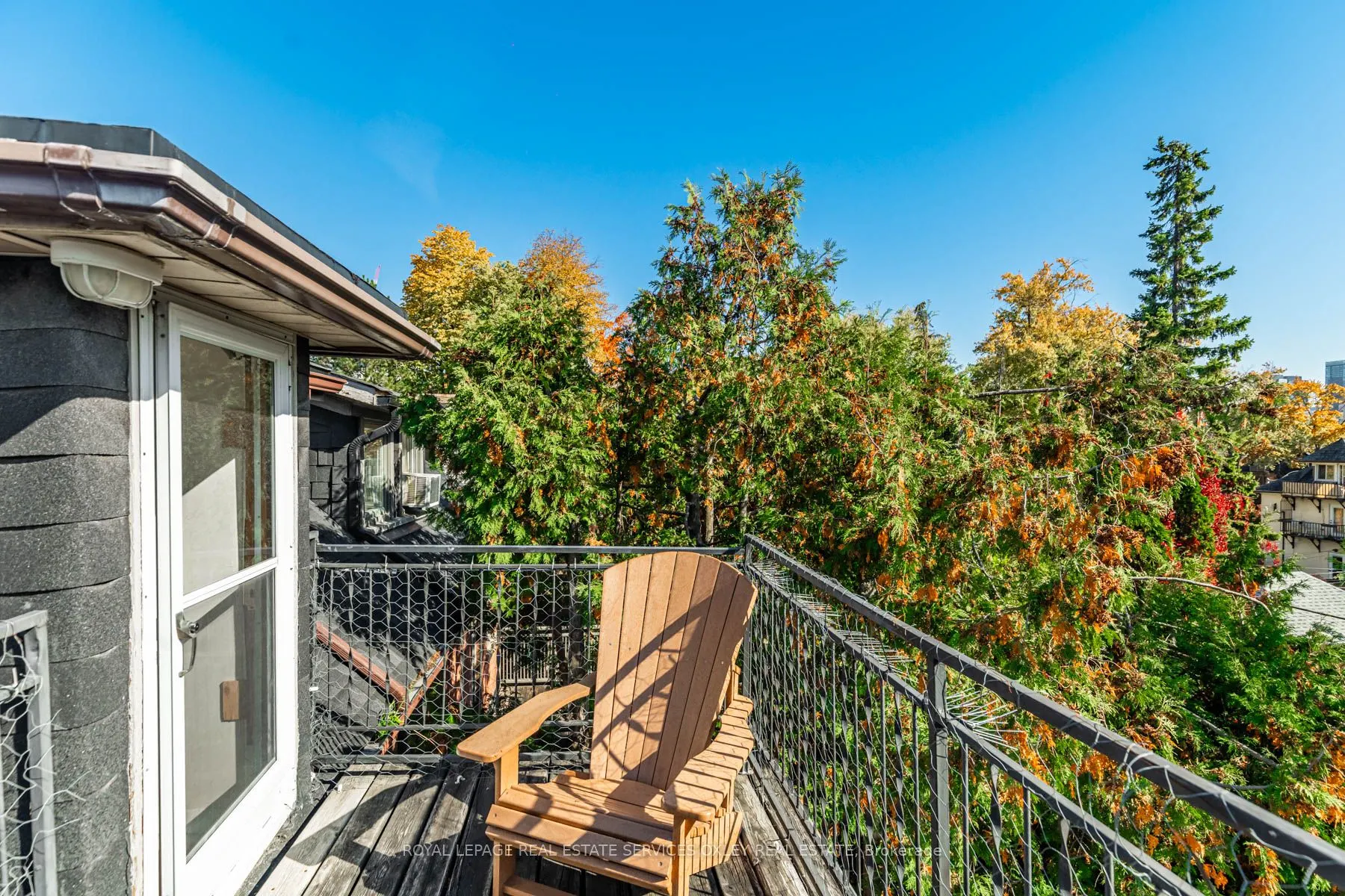 119 Macpherson Avenue