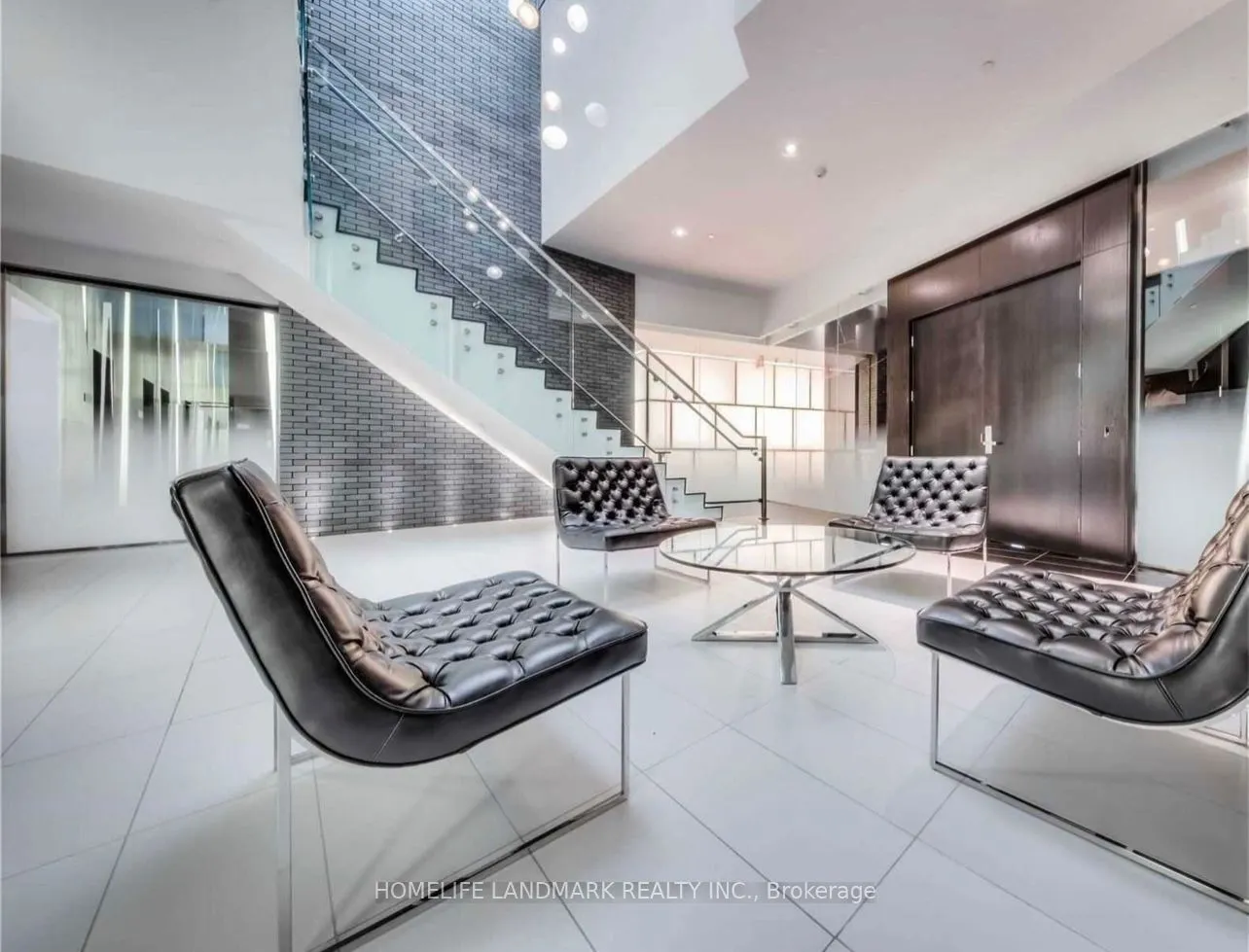 125 Peter Street, #1506