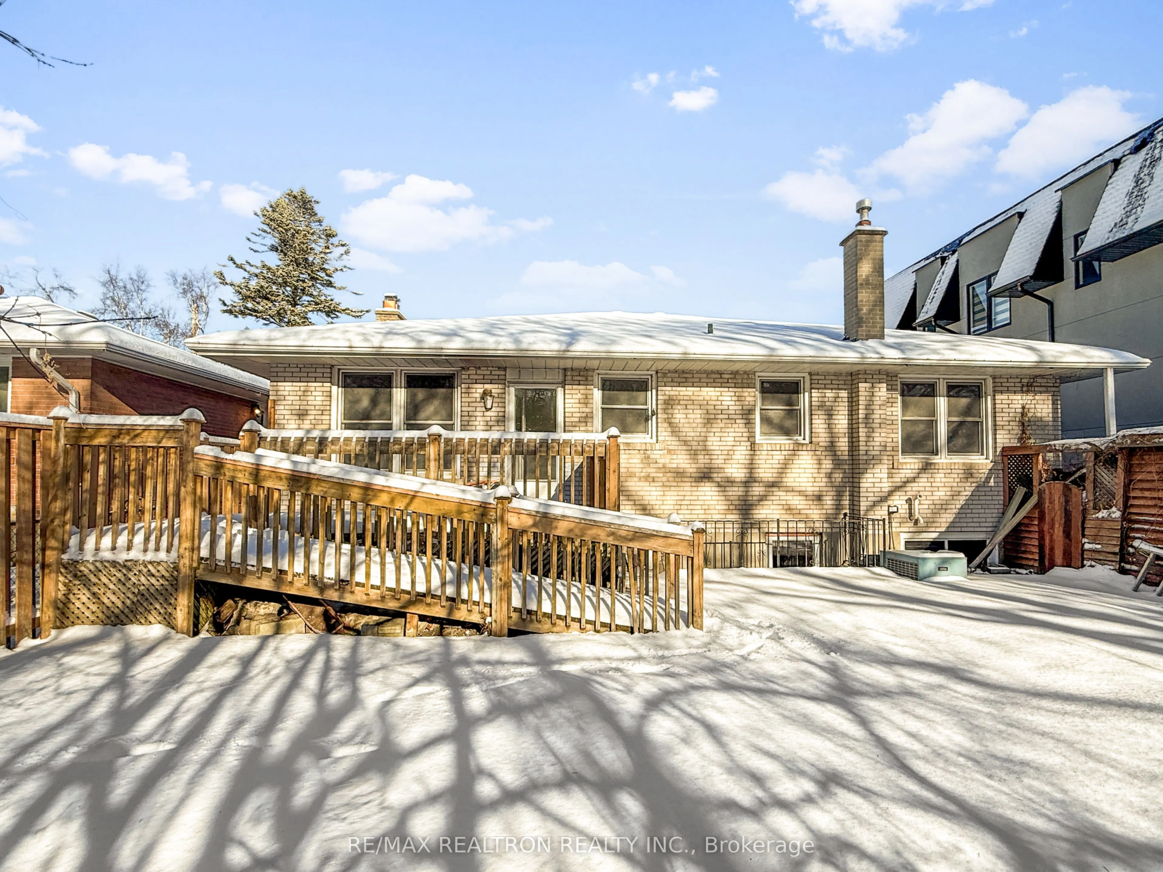 223 Northwood Drive