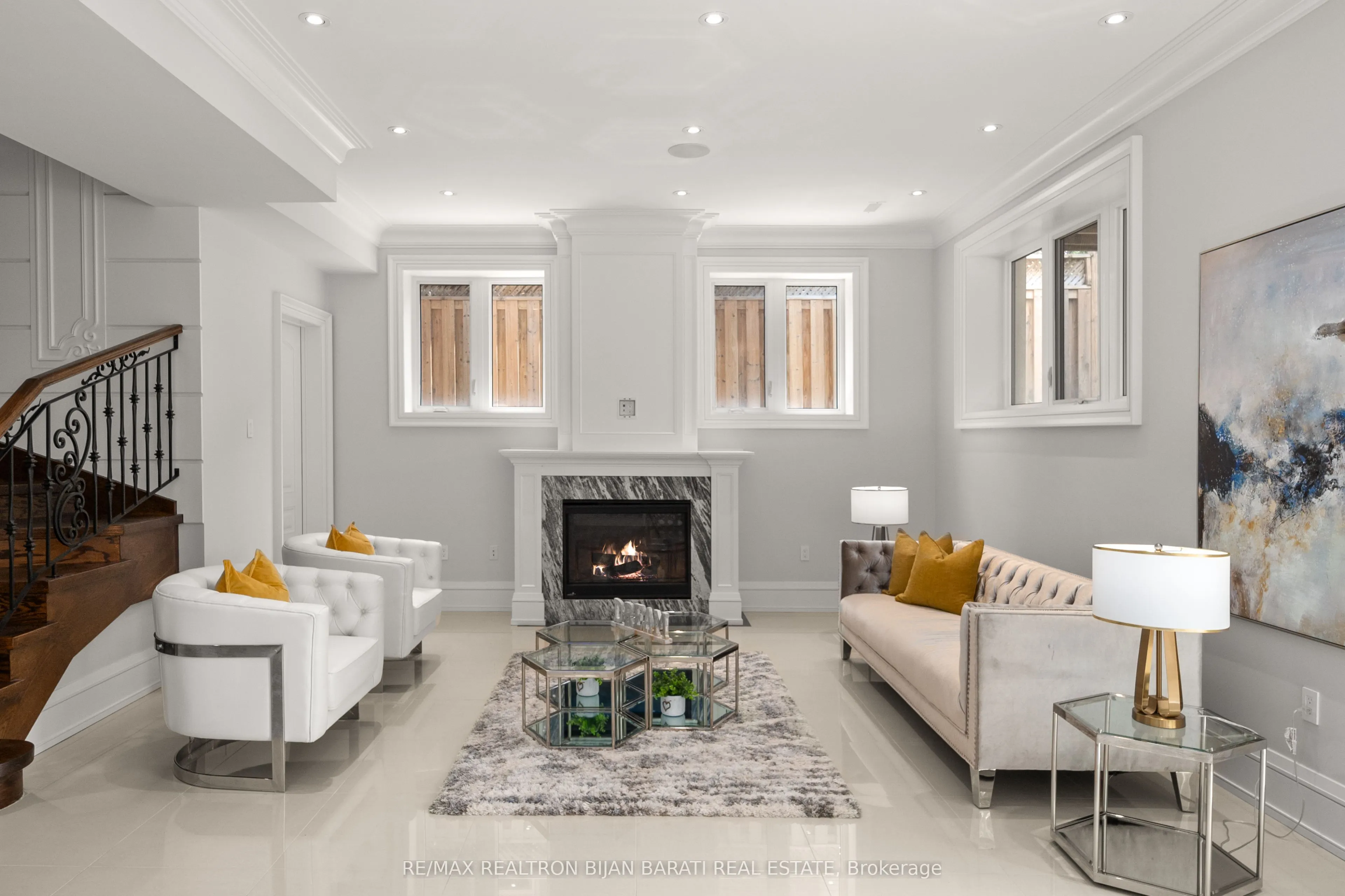 6 Harnish Crescent
