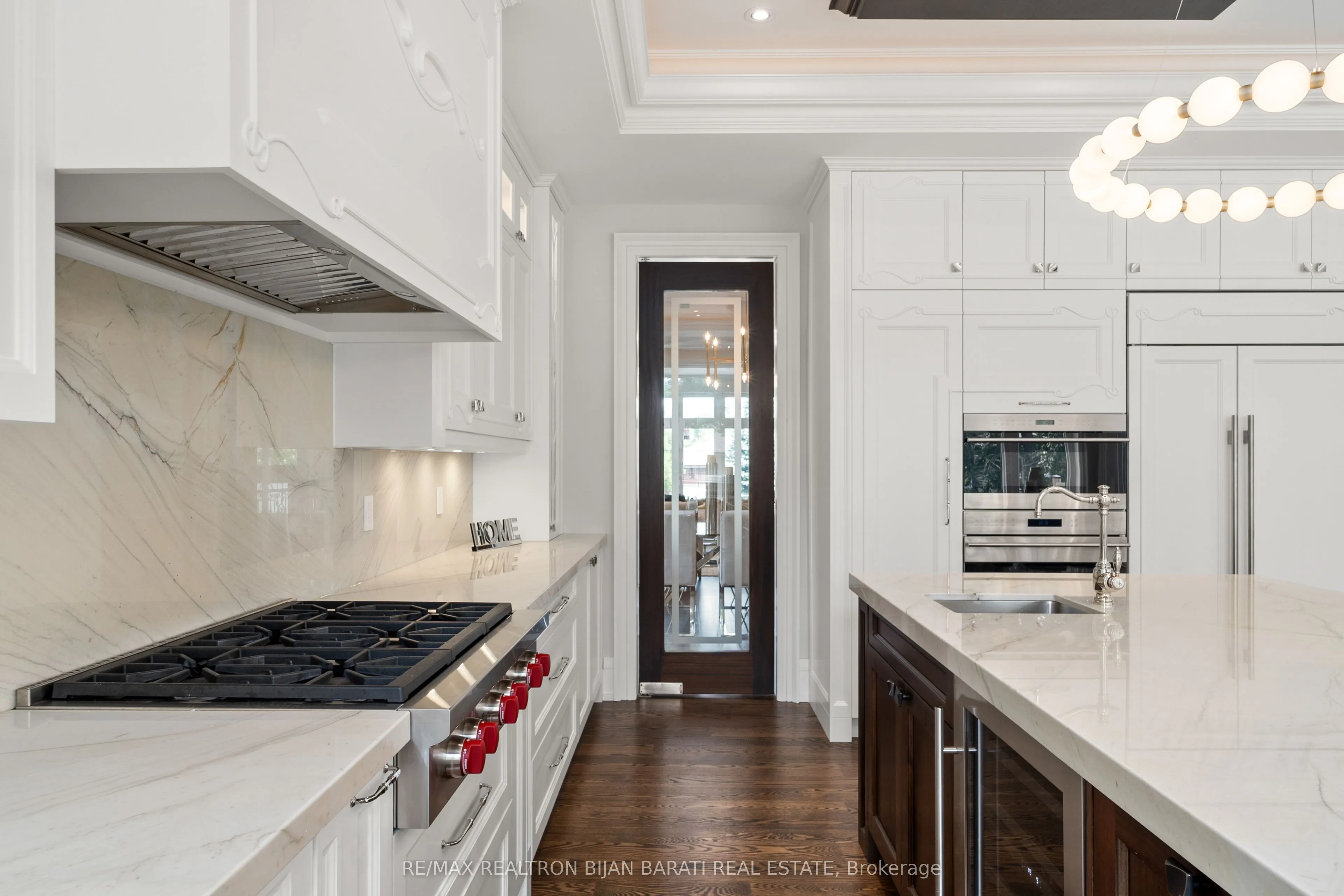 6 Harnish Crescent