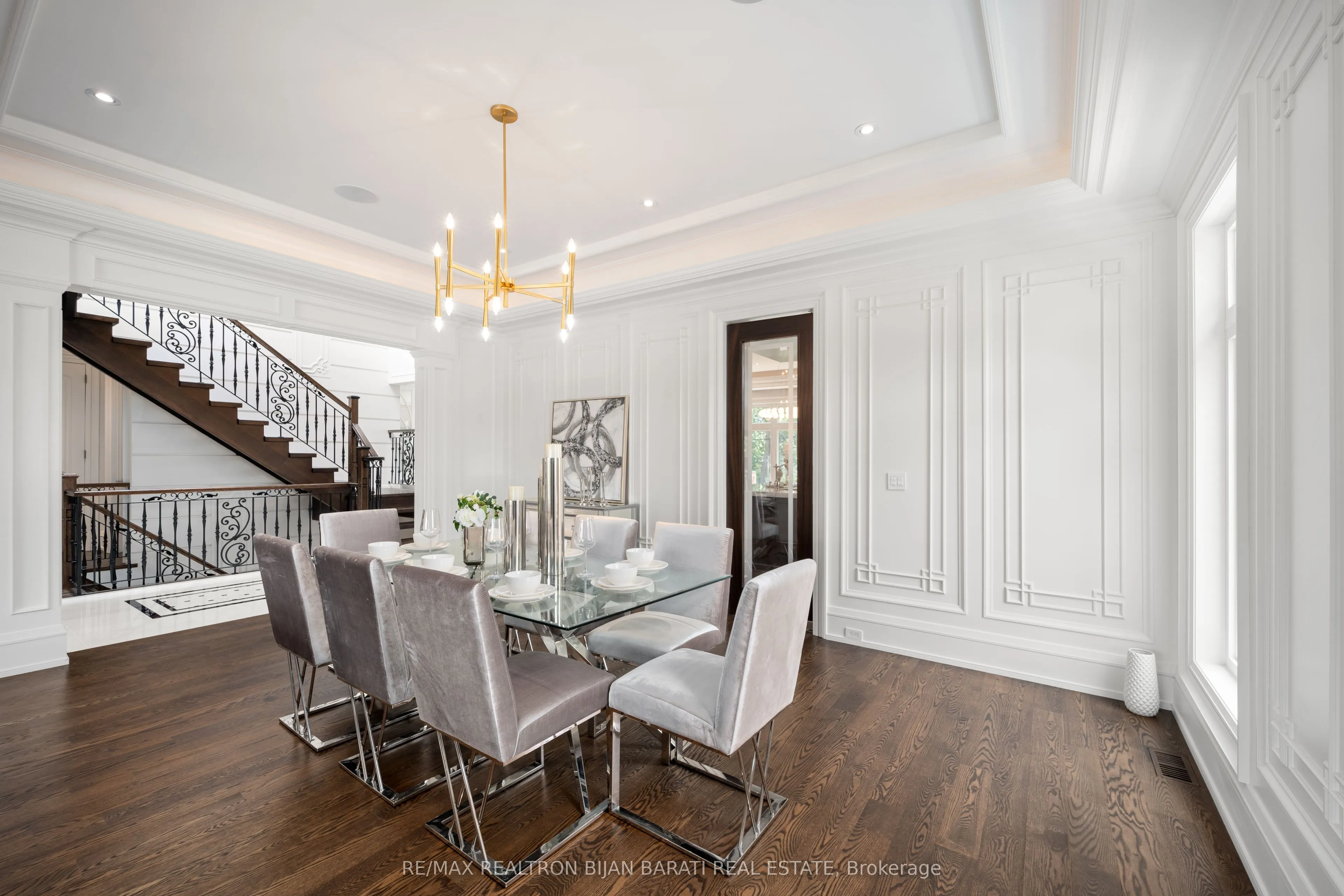 6 Harnish Crescent