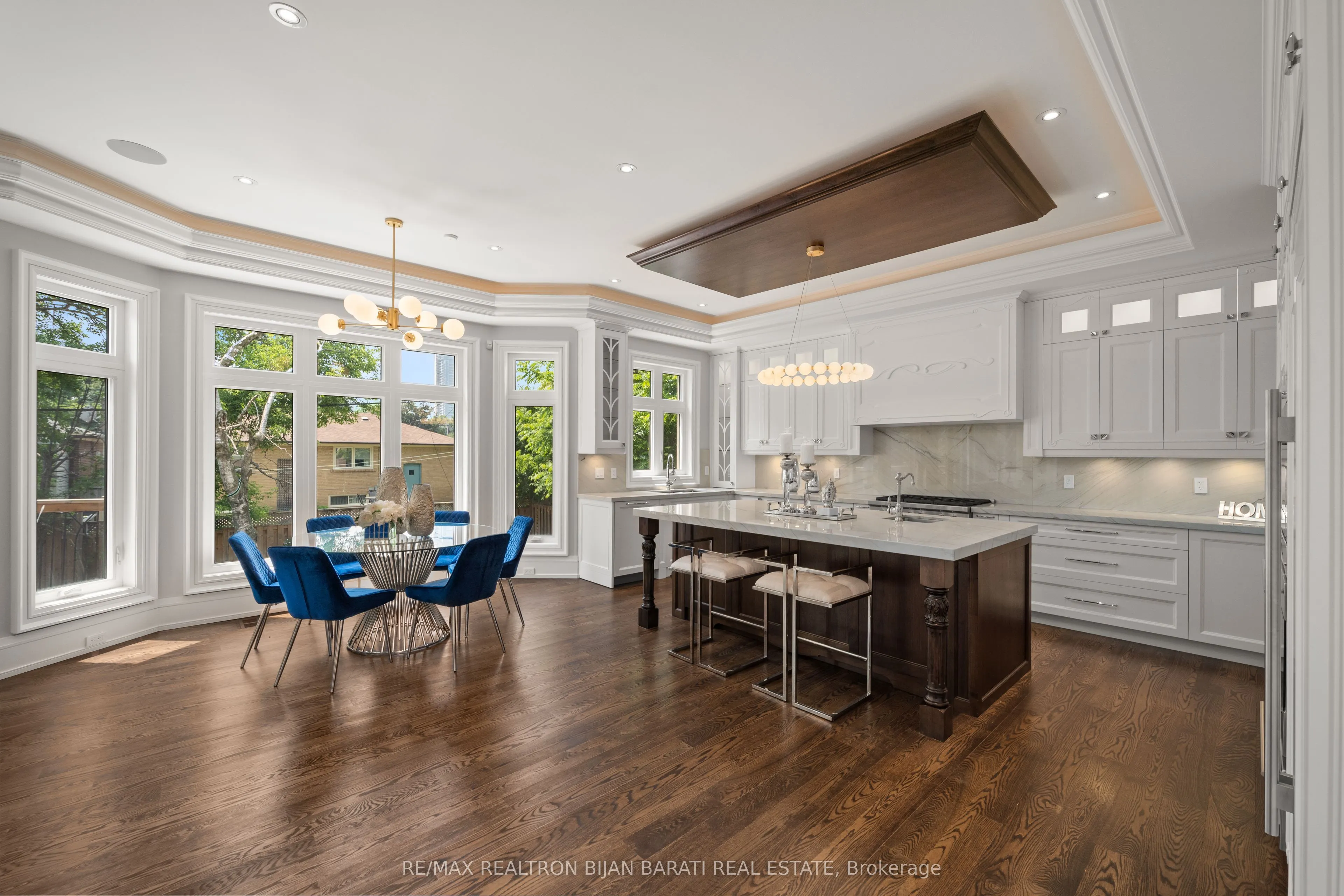 6 Harnish Crescent