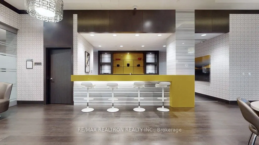 55 Ann O'reilly Road, #1103