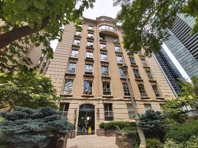 88 Charles Street E, #301