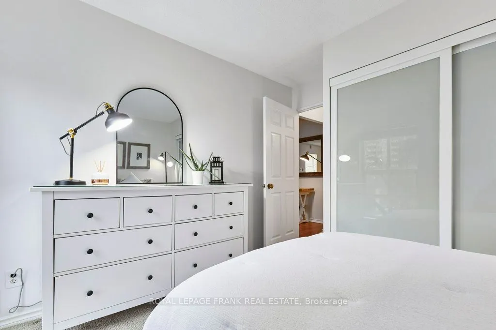 88 Charles Street E, #301