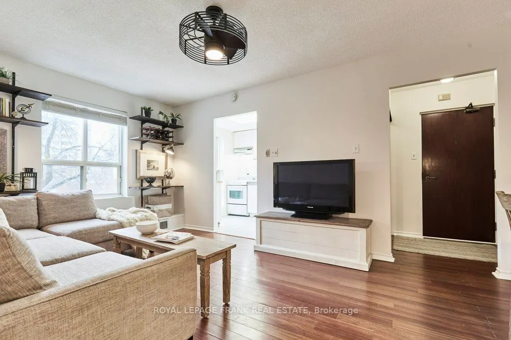 88 Charles Street E, #301