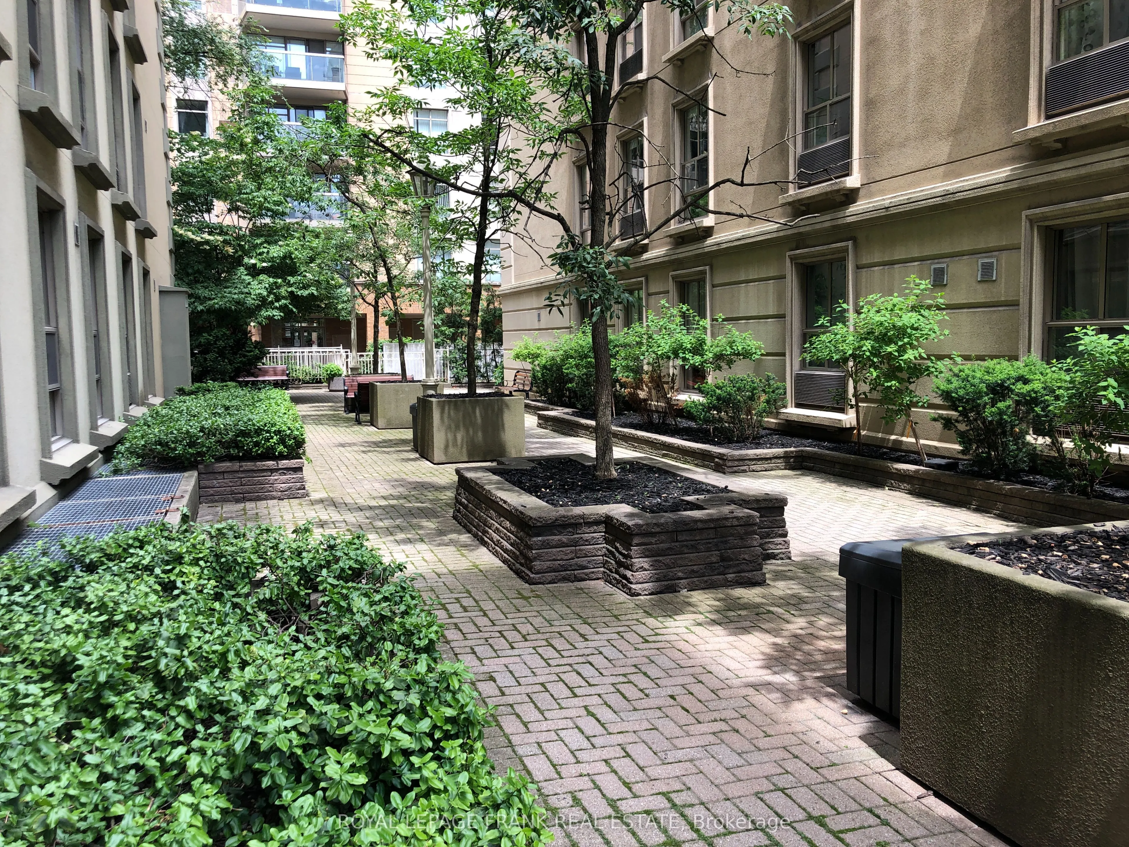 88 Charles Street E, #301