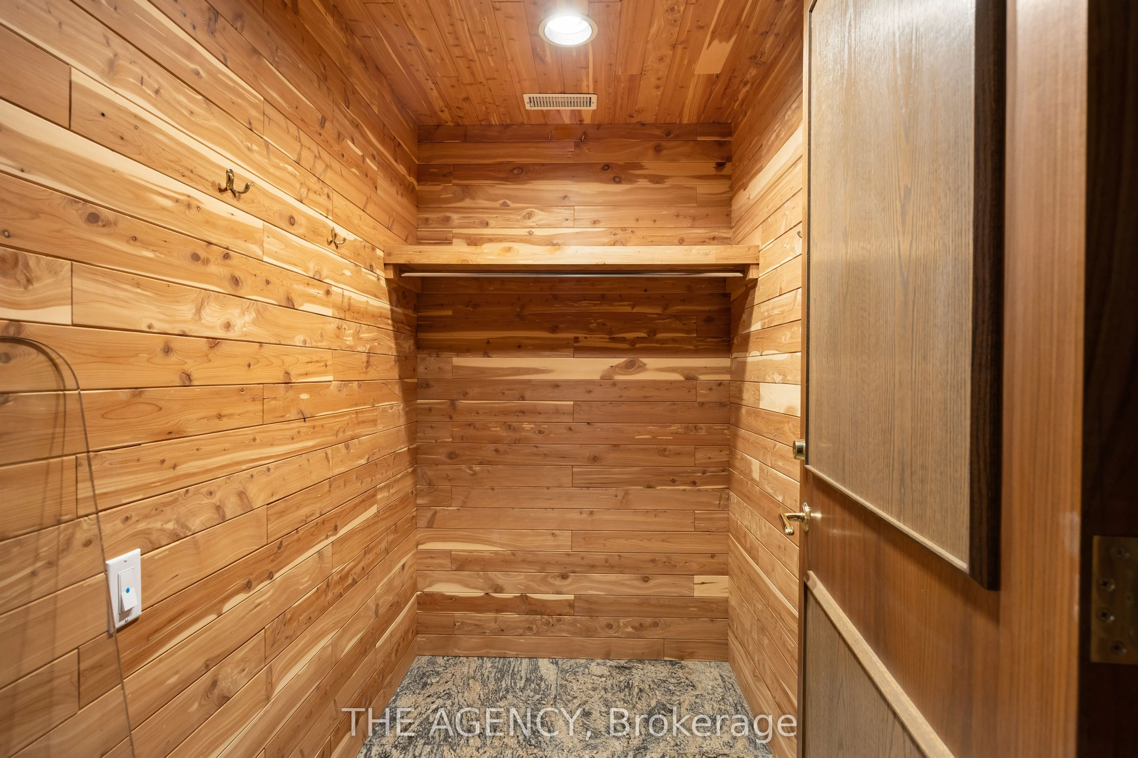 23 Bayview Ridge