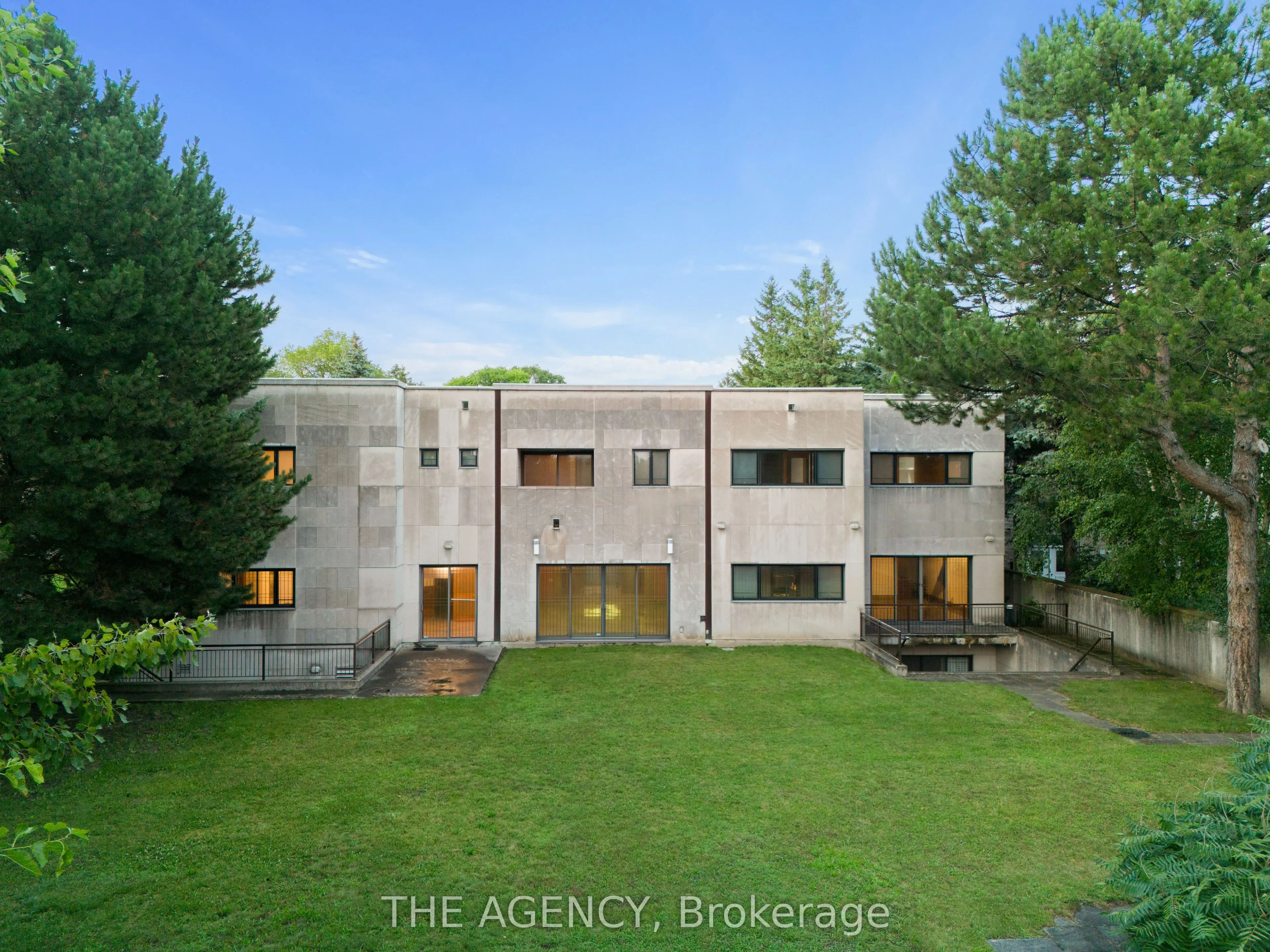 23 Bayview Ridge