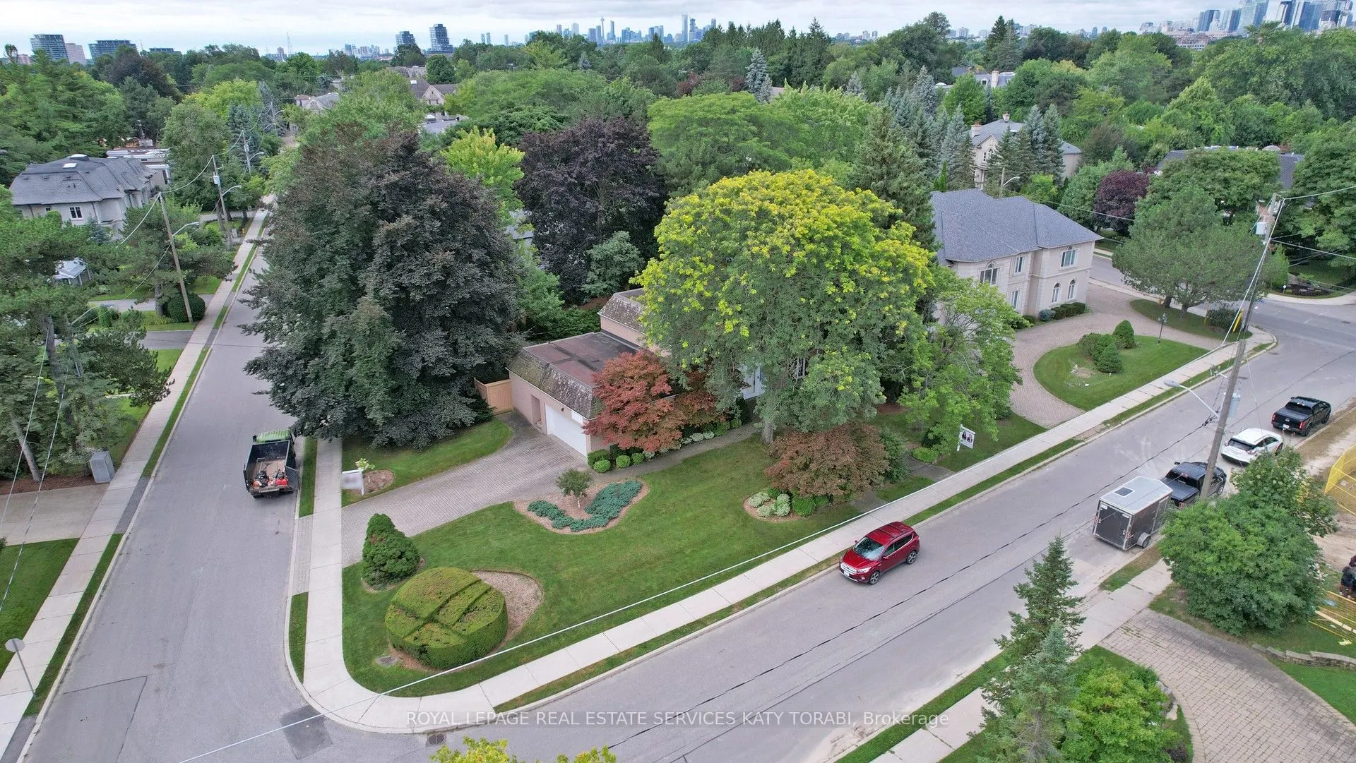 31 Saintfield Avenue