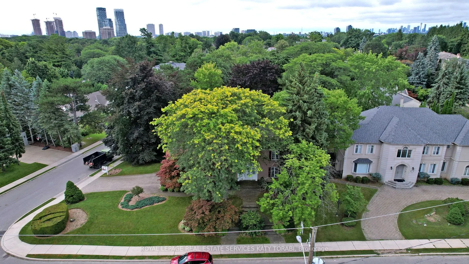 31 Saintfield Avenue
