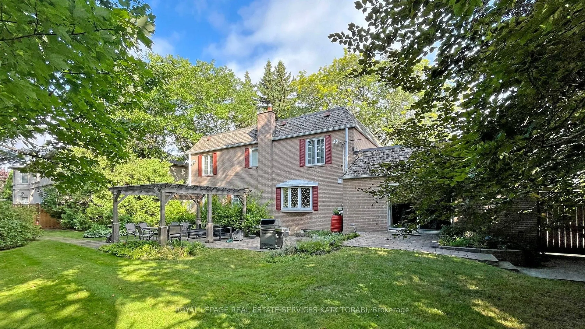 31 Saintfield Avenue