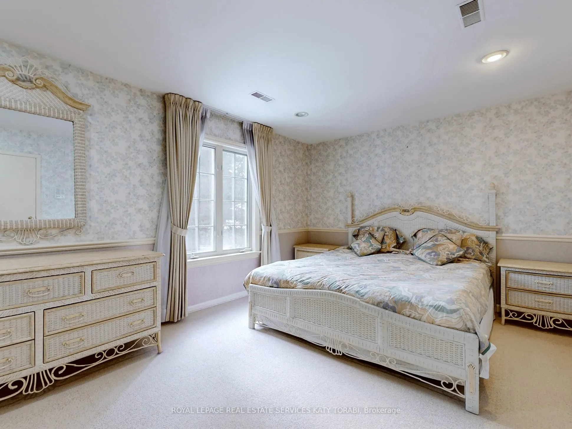31 Saintfield Avenue