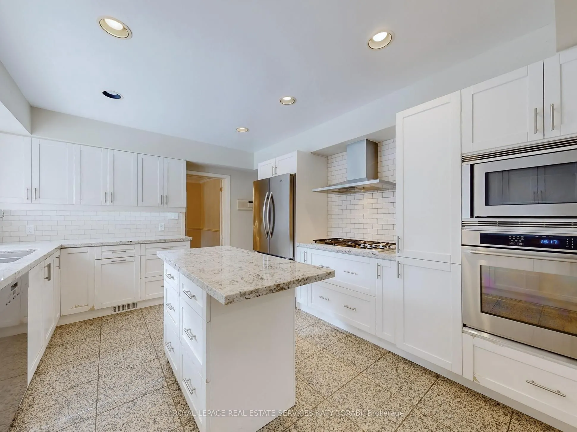 31 Saintfield Avenue