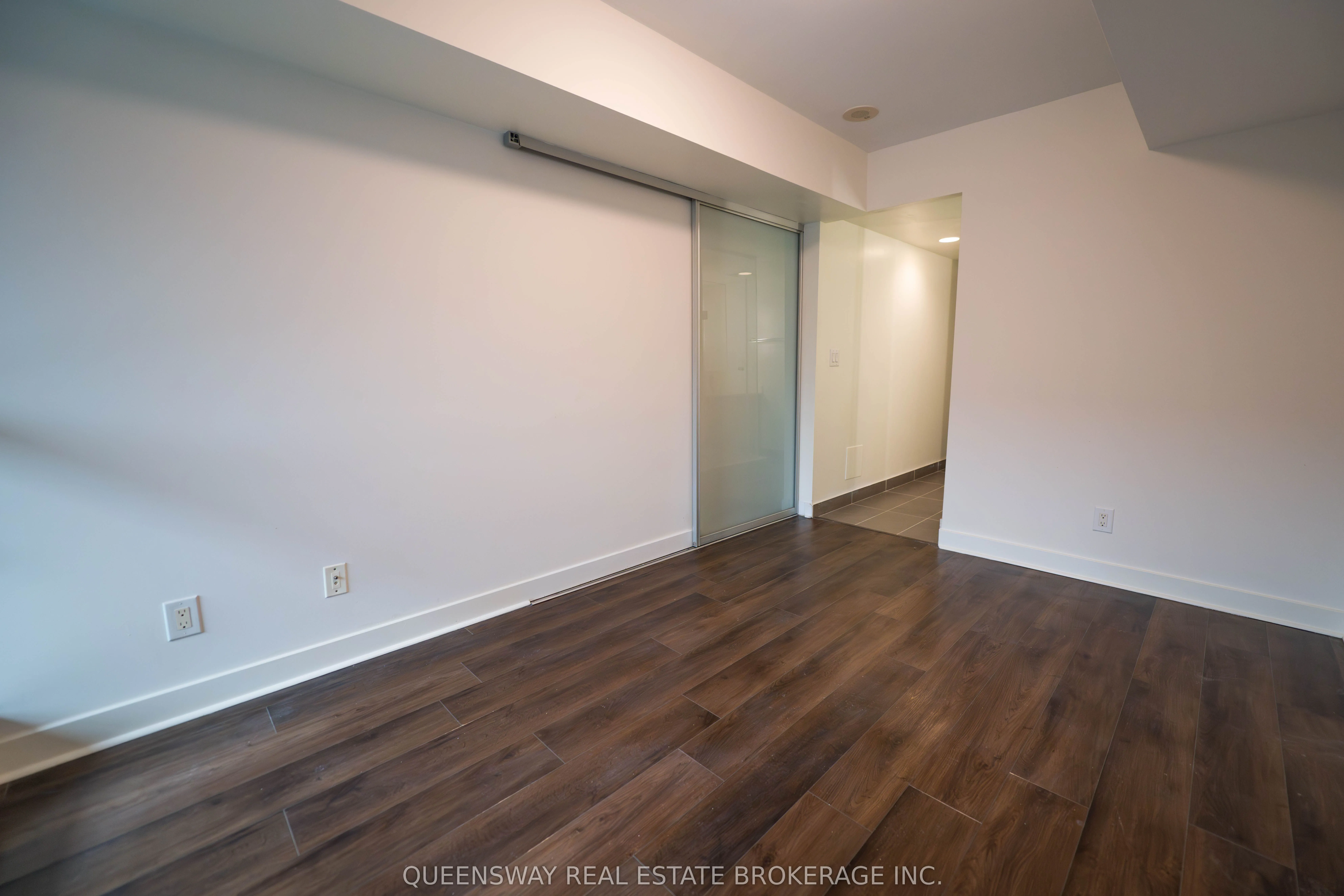 320 Richmond Street E, #208