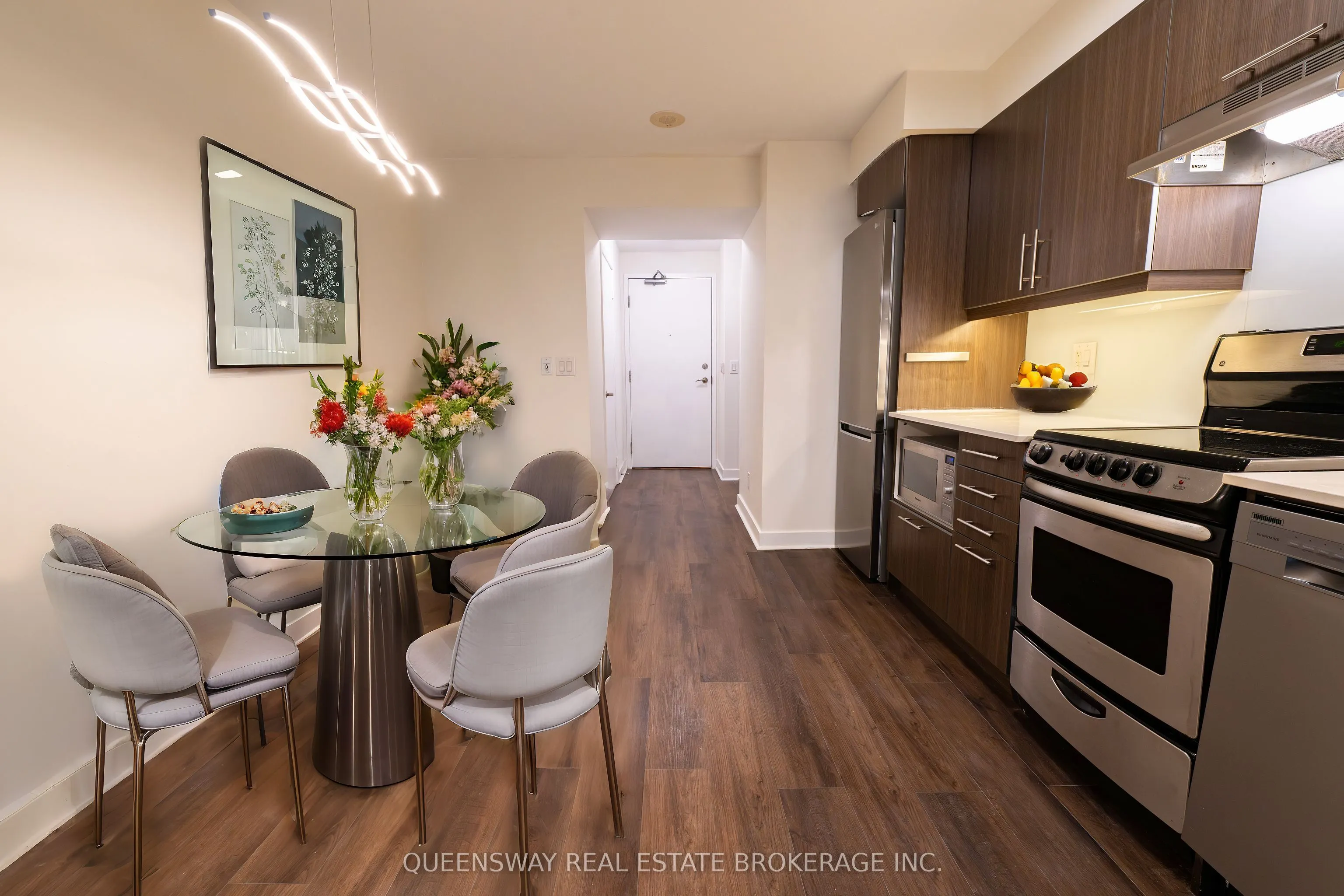320 Richmond Street E, #208