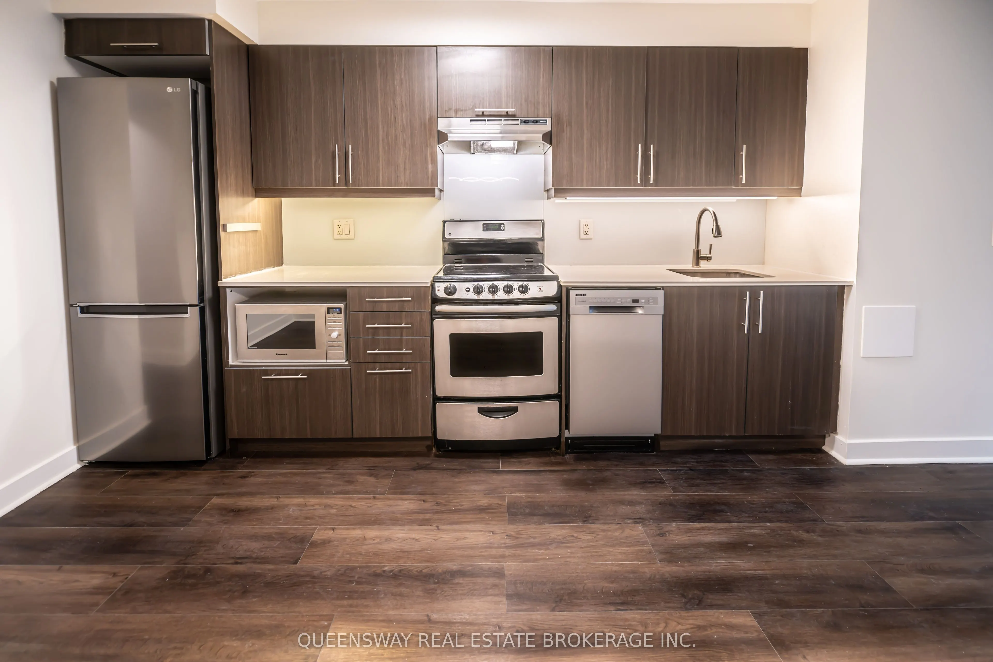 320 Richmond Street E, #208