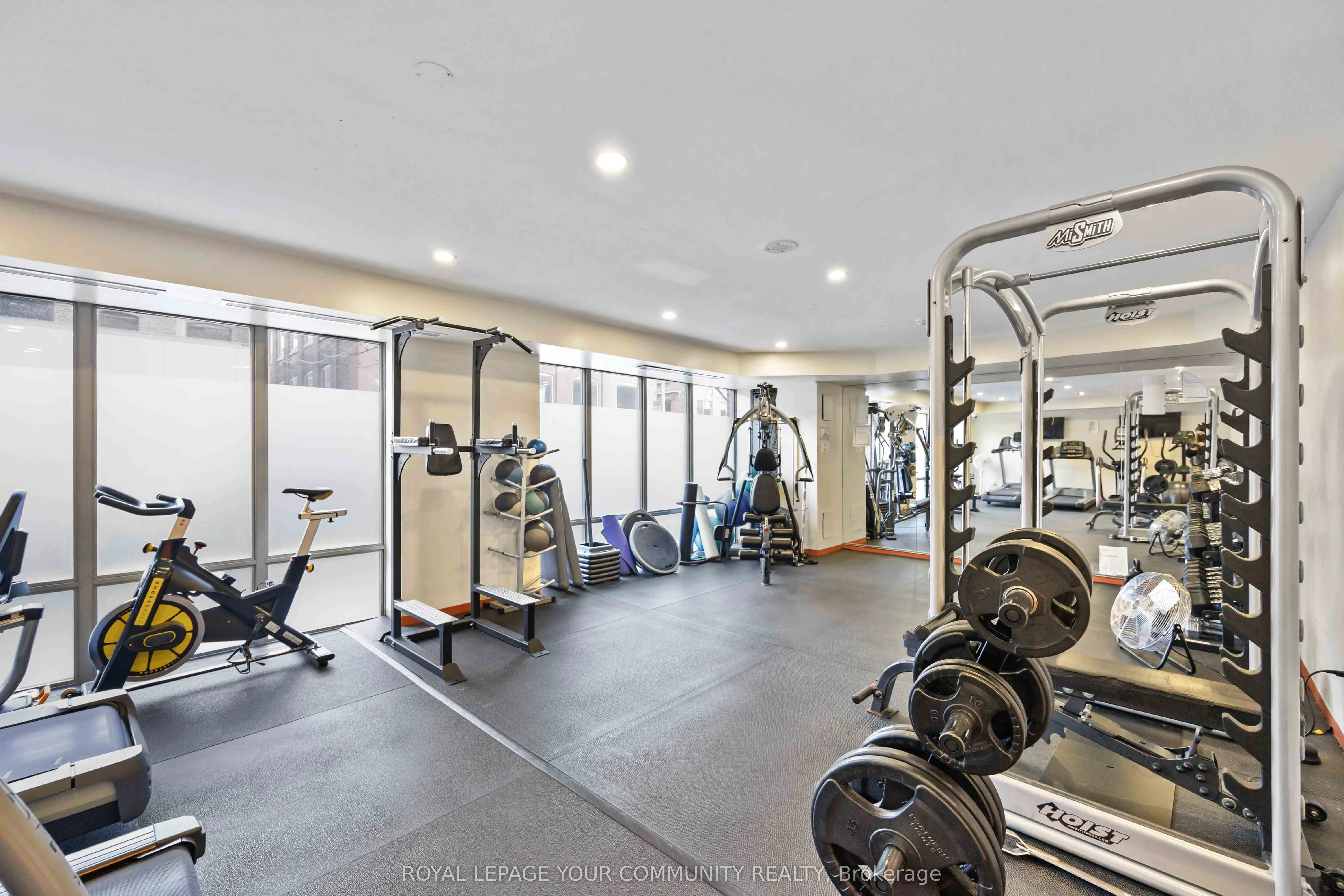 255 Richmond Street E, #1010
