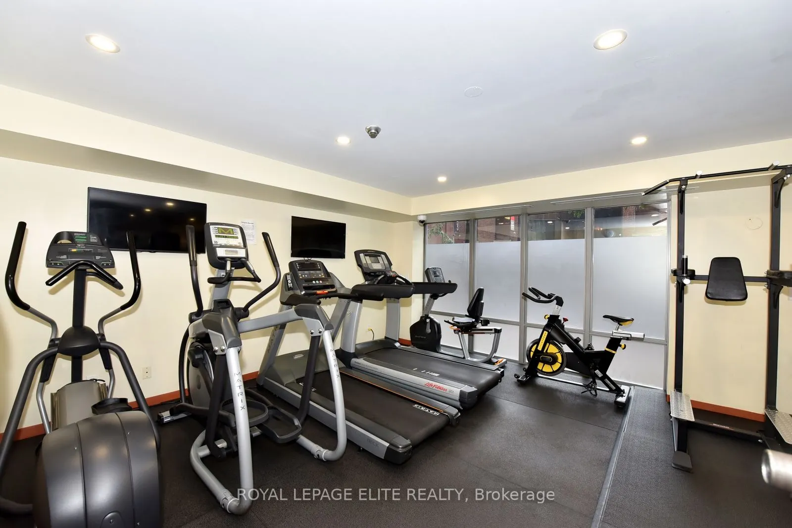 255 Richmond Street E, #220