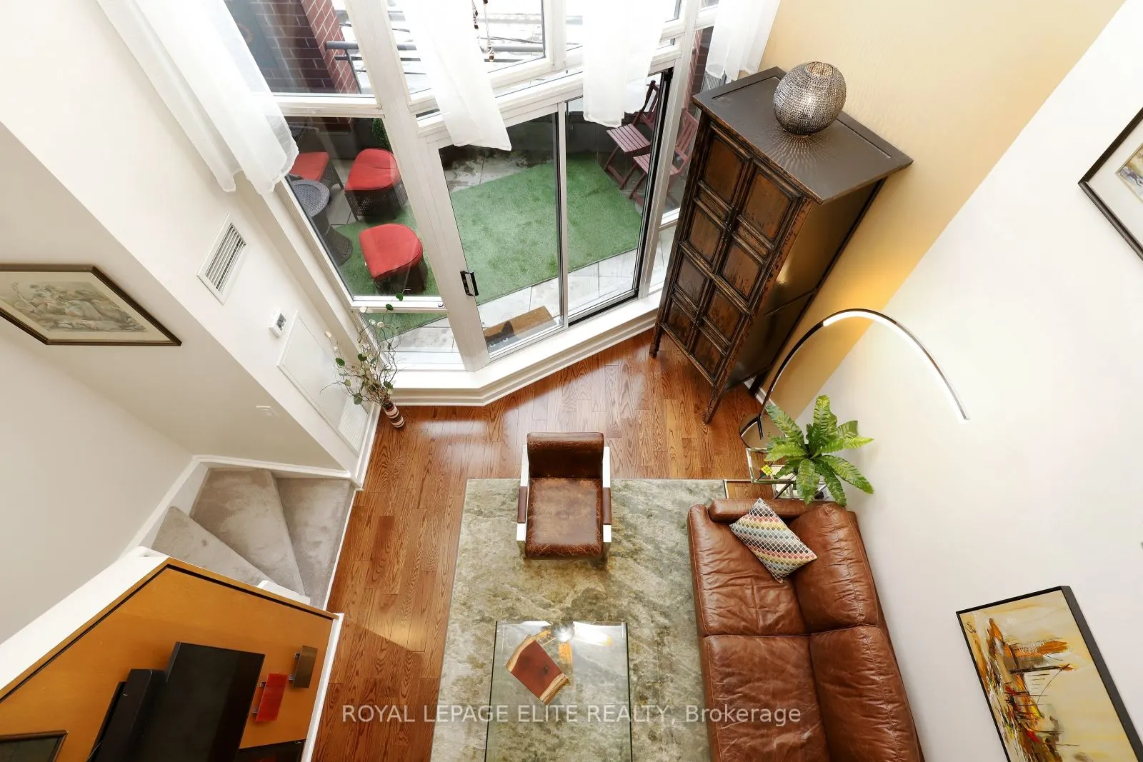 255 Richmond Street E, #220