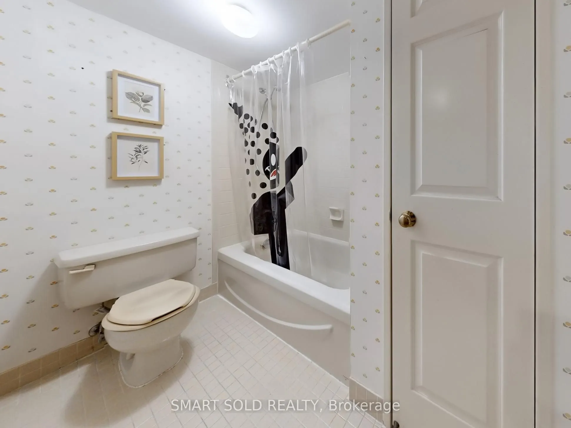 195 St Patrick Street, #905
