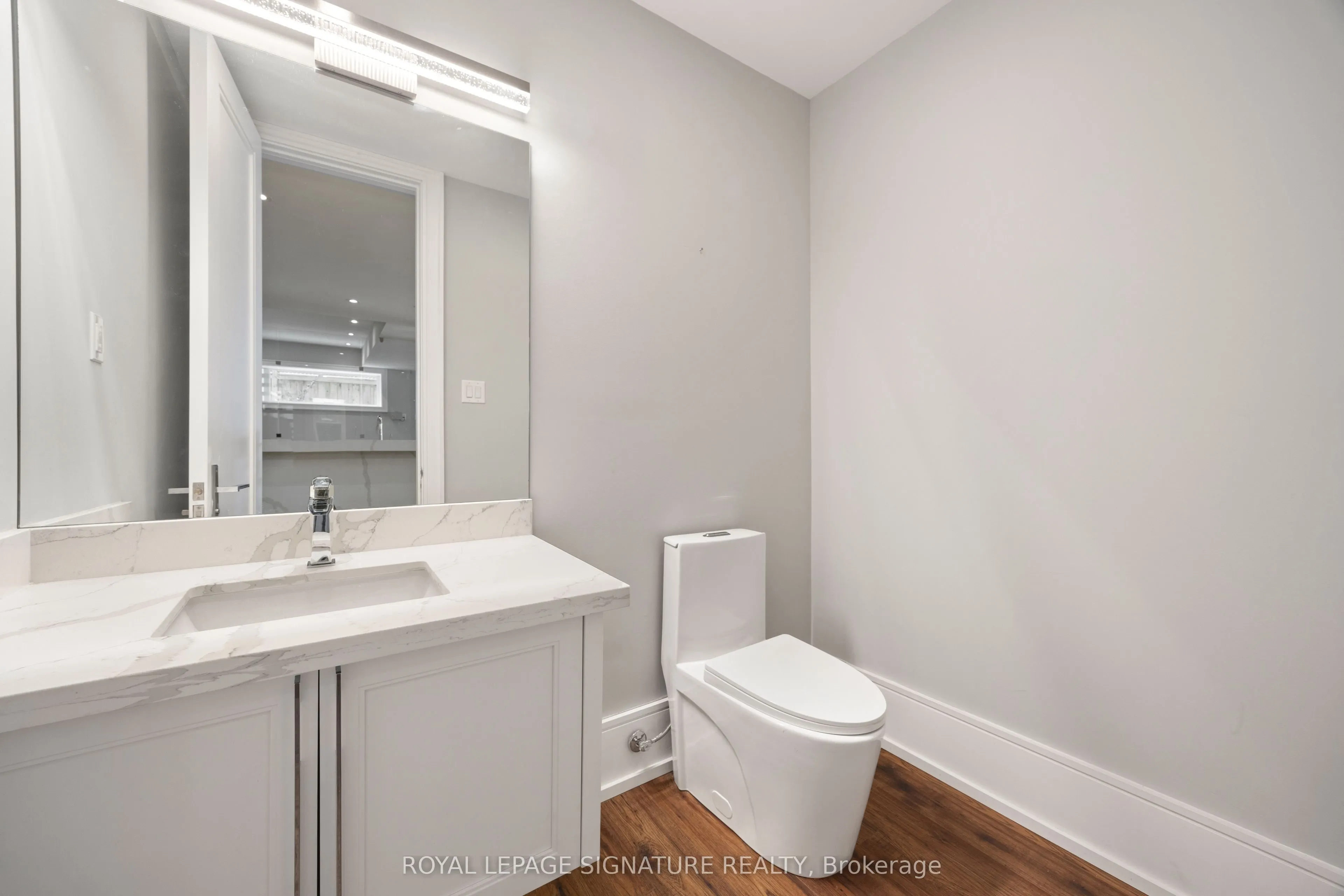90 Upper Canada Drive