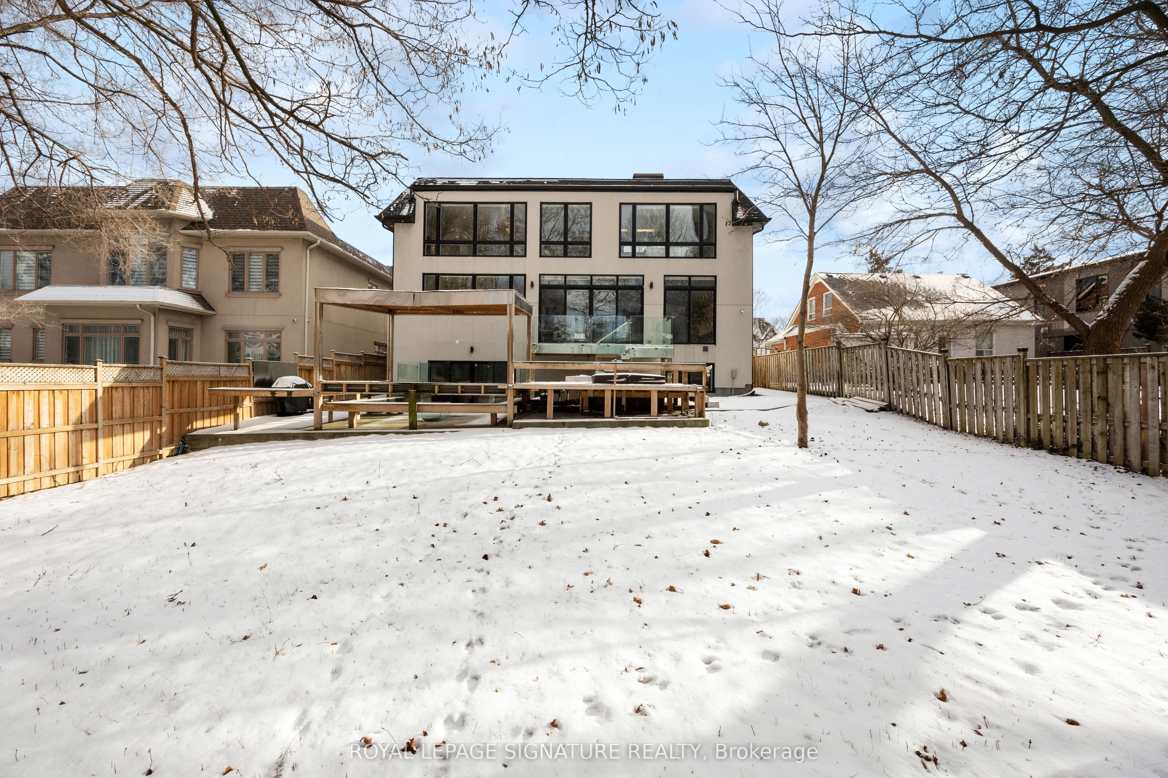 90 Upper Canada Drive