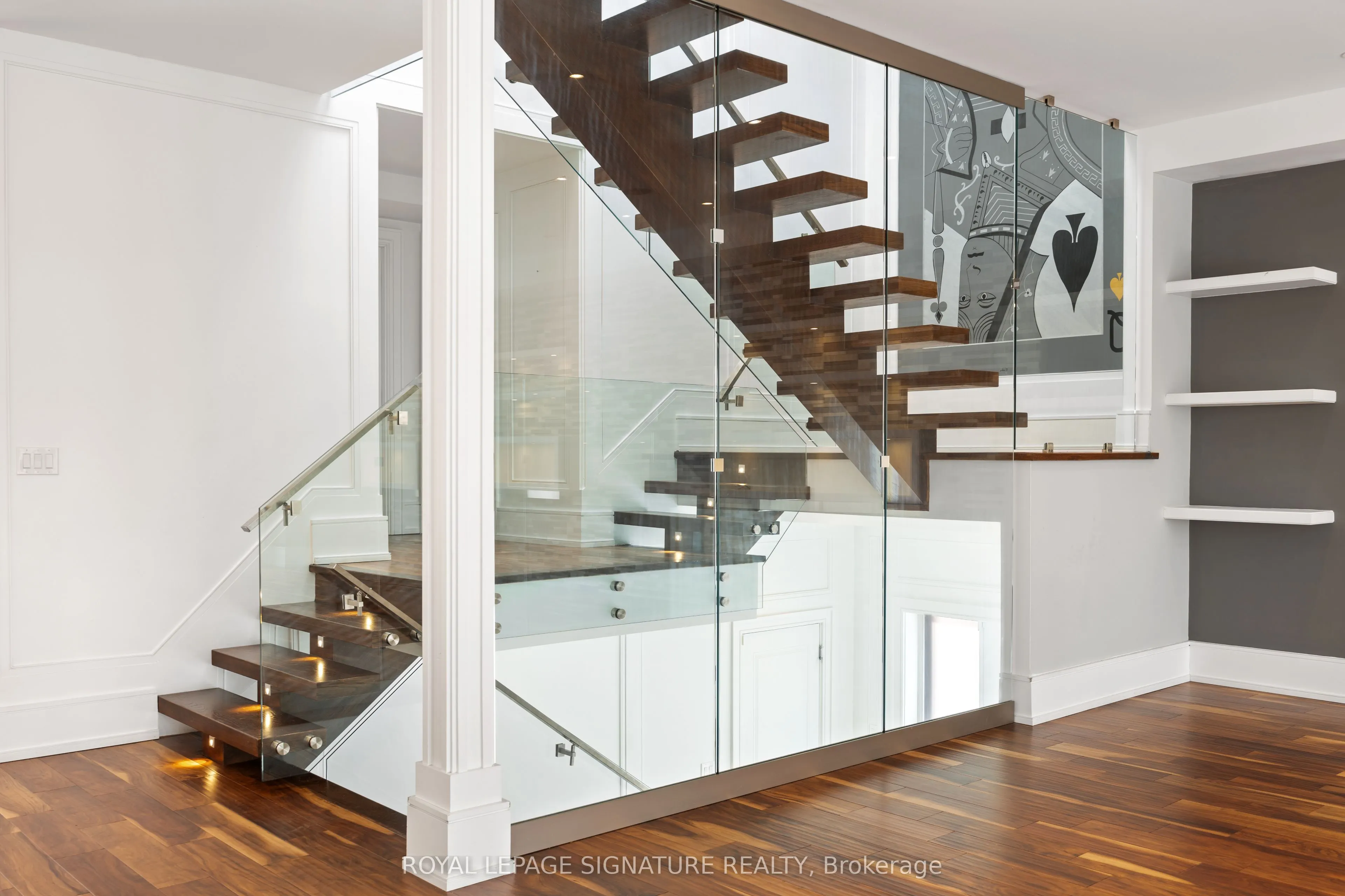 90 Upper Canada Drive