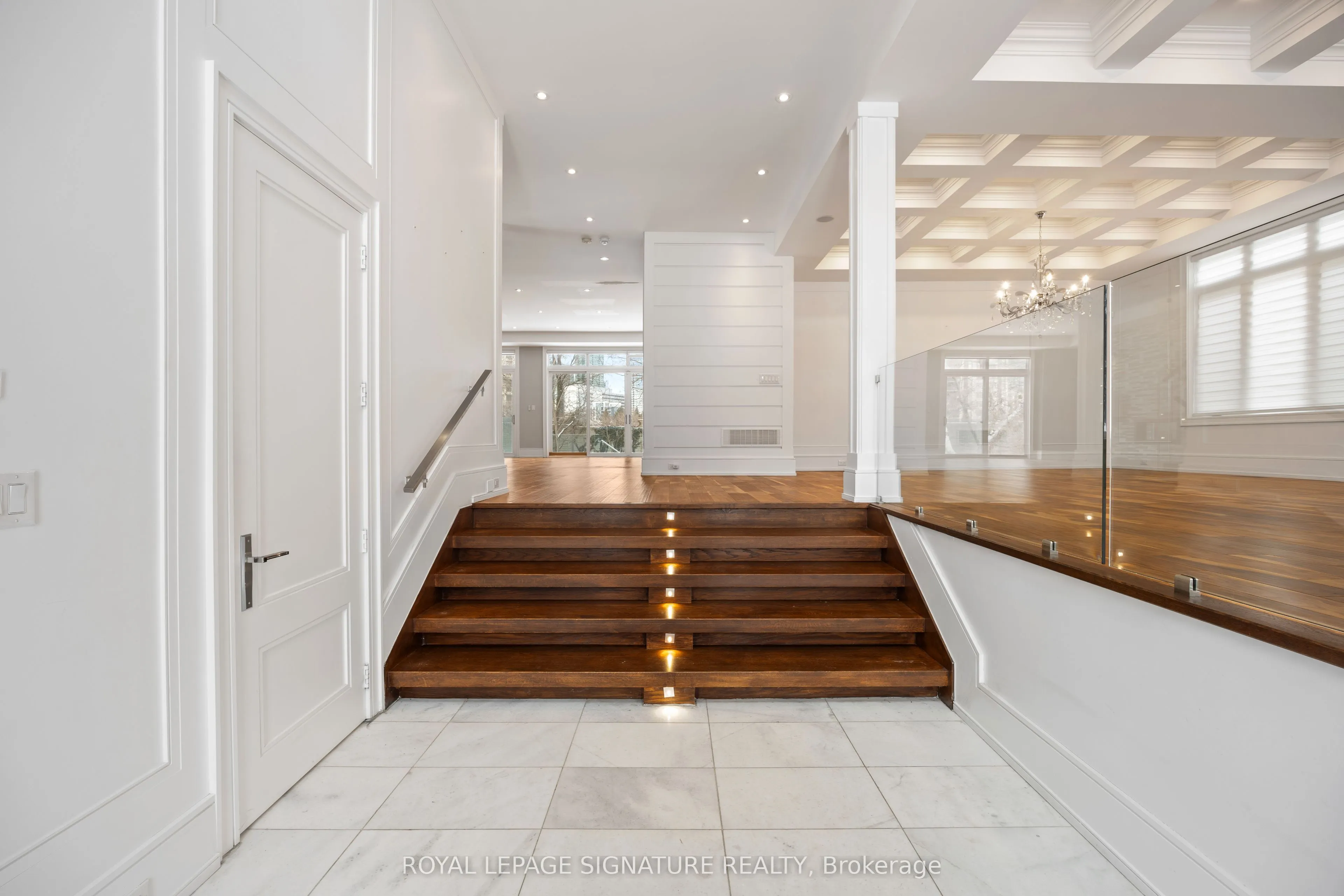 90 Upper Canada Drive
