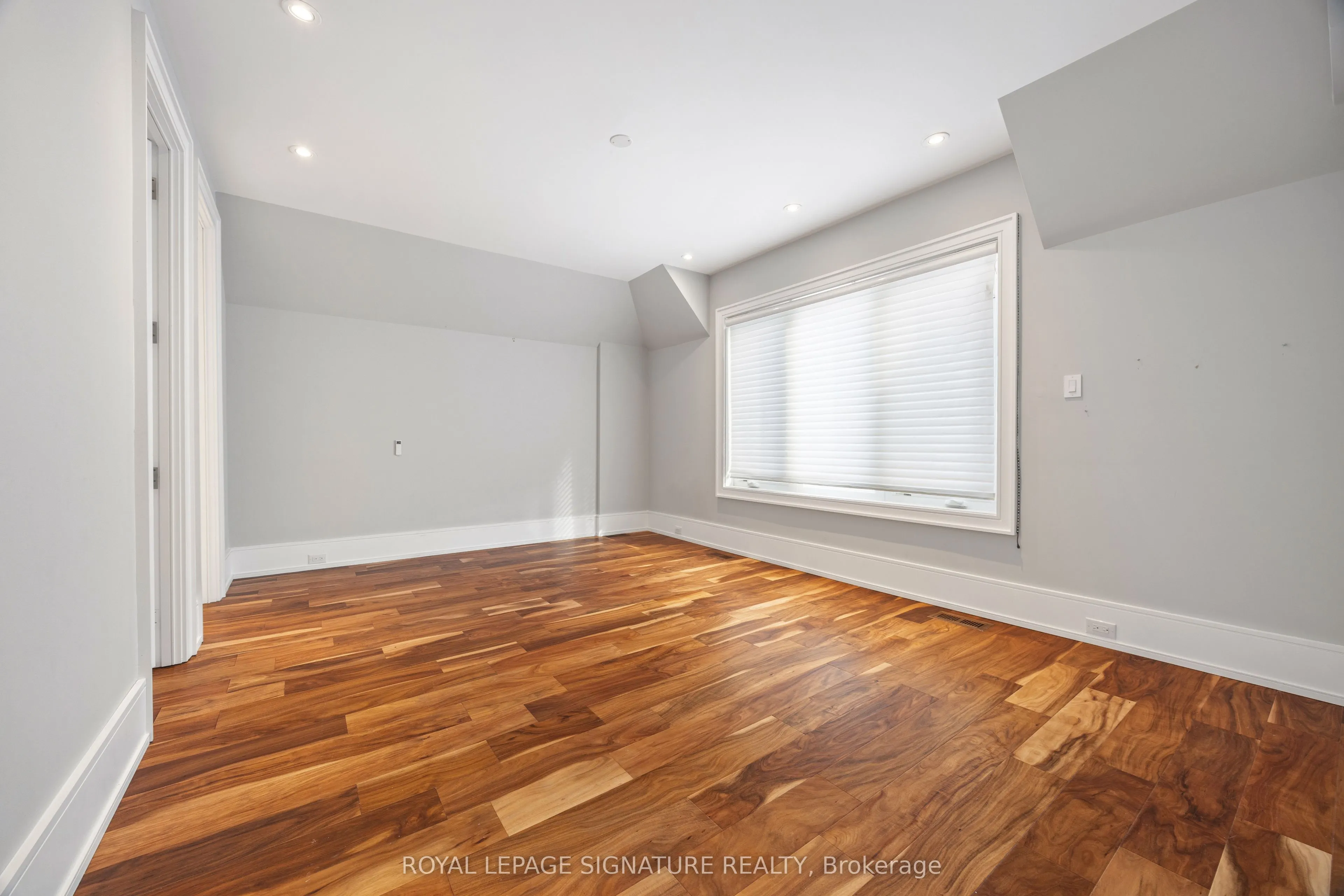 90 Upper Canada Drive