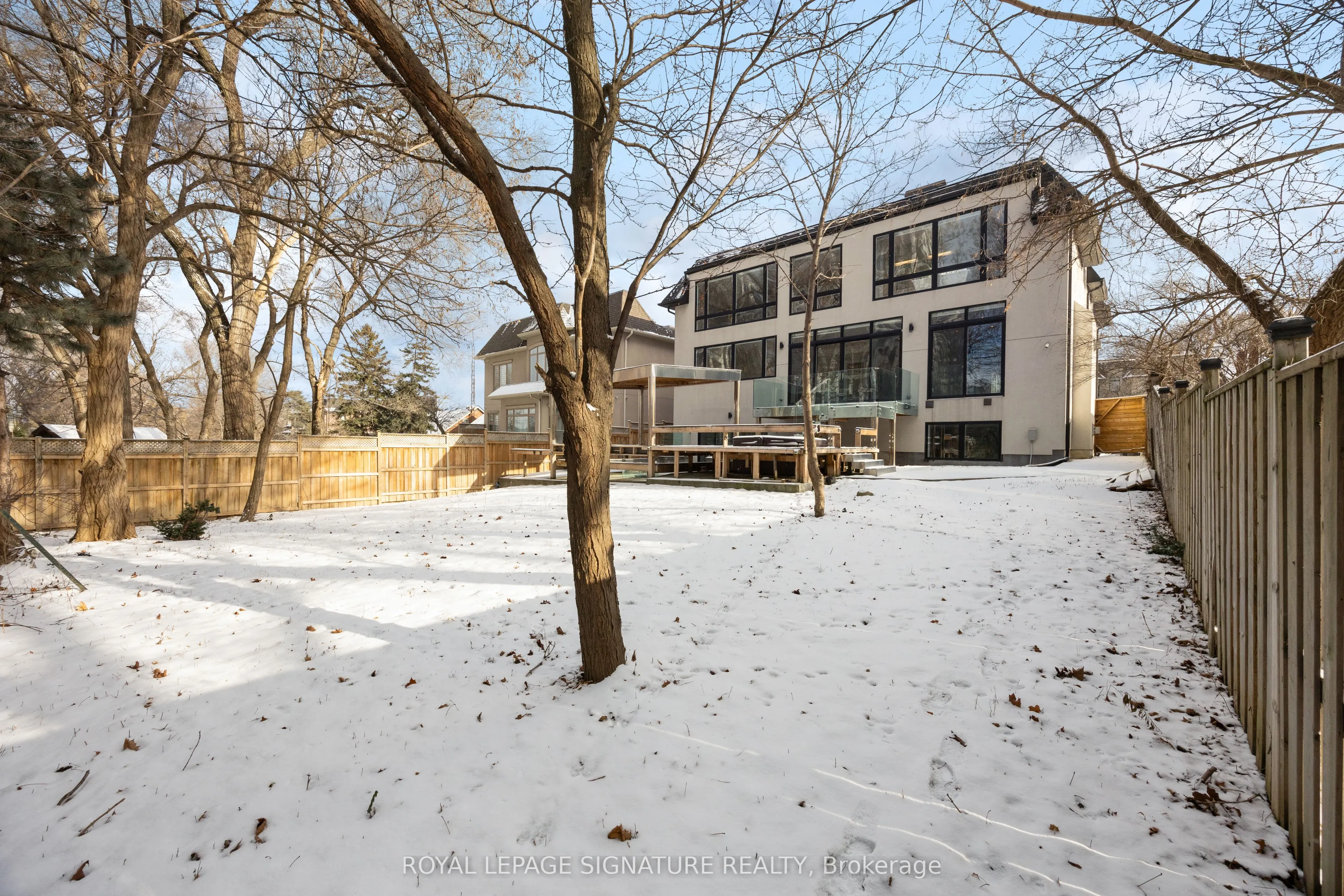 90 Upper Canada Drive