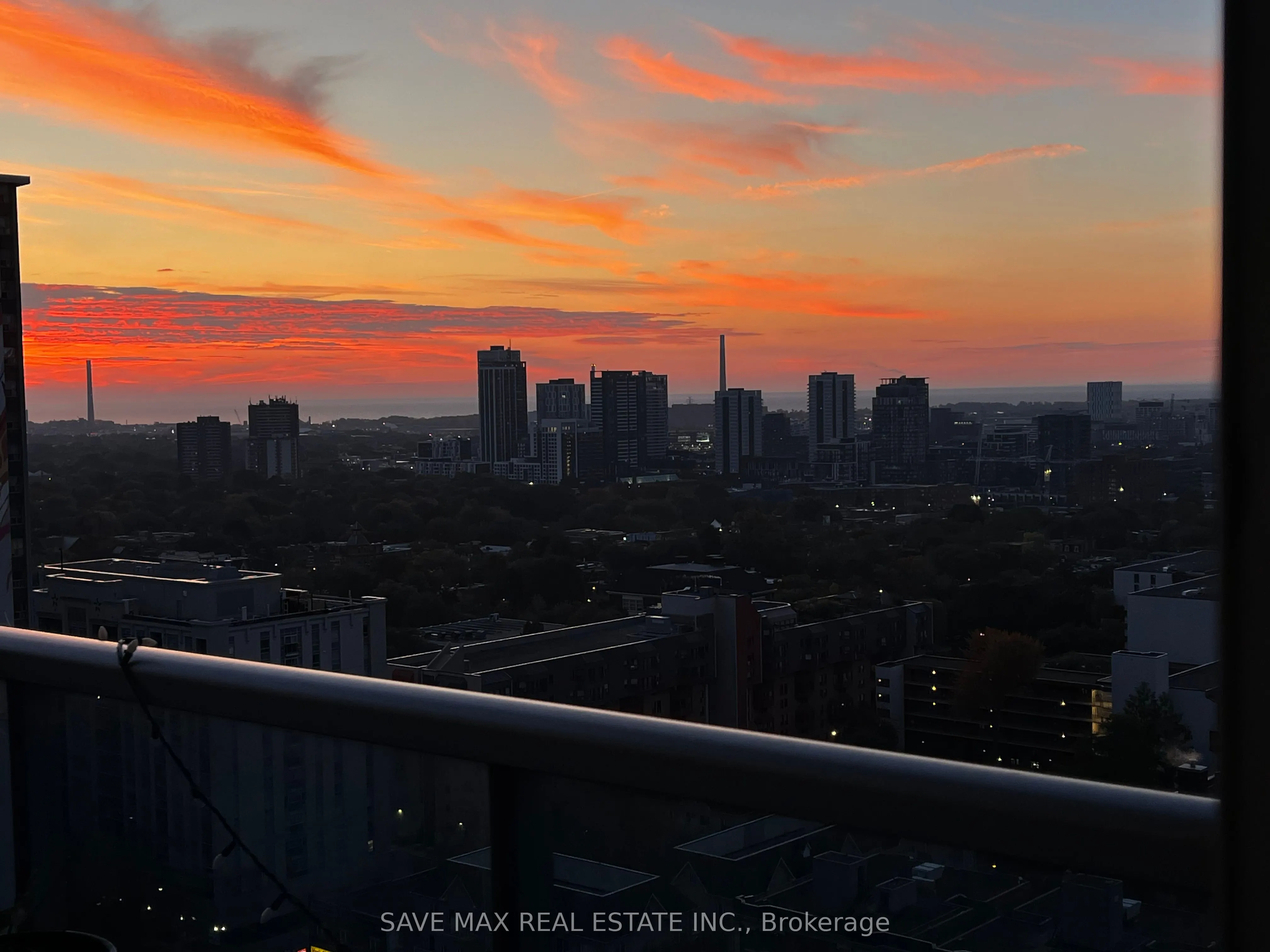 500 Sherbourne Street, #1904