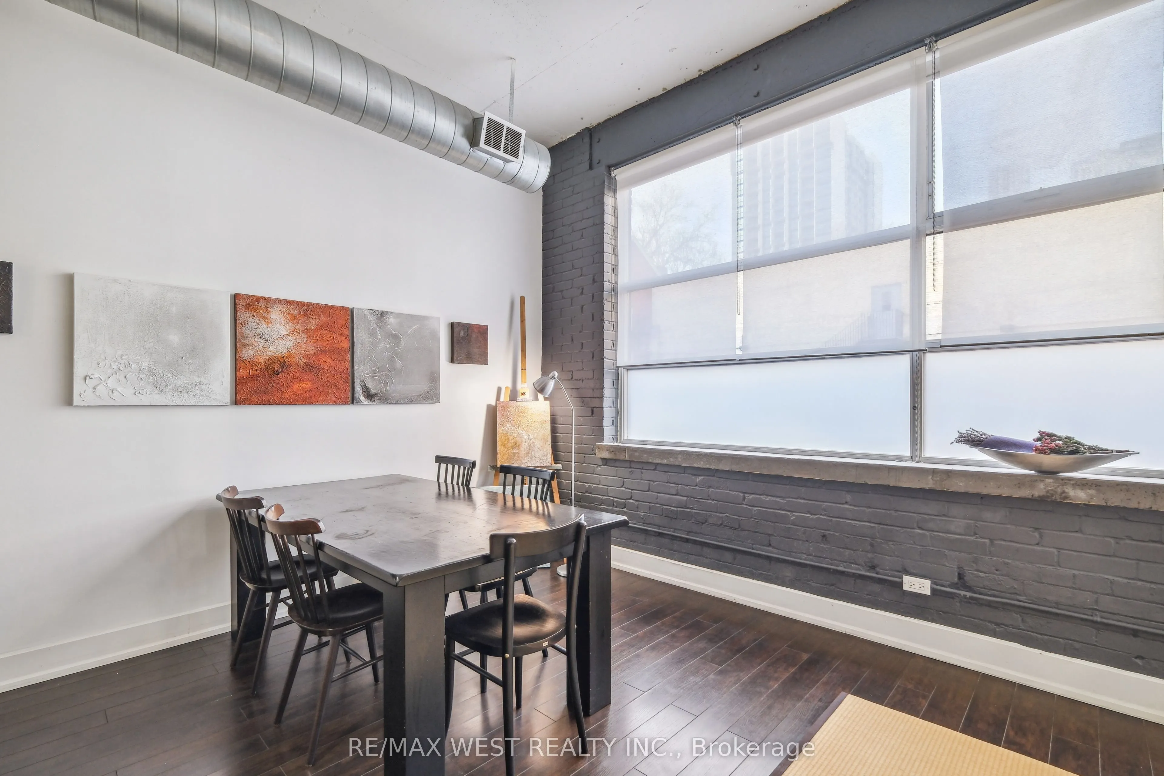 365 Dundas Street E, #111