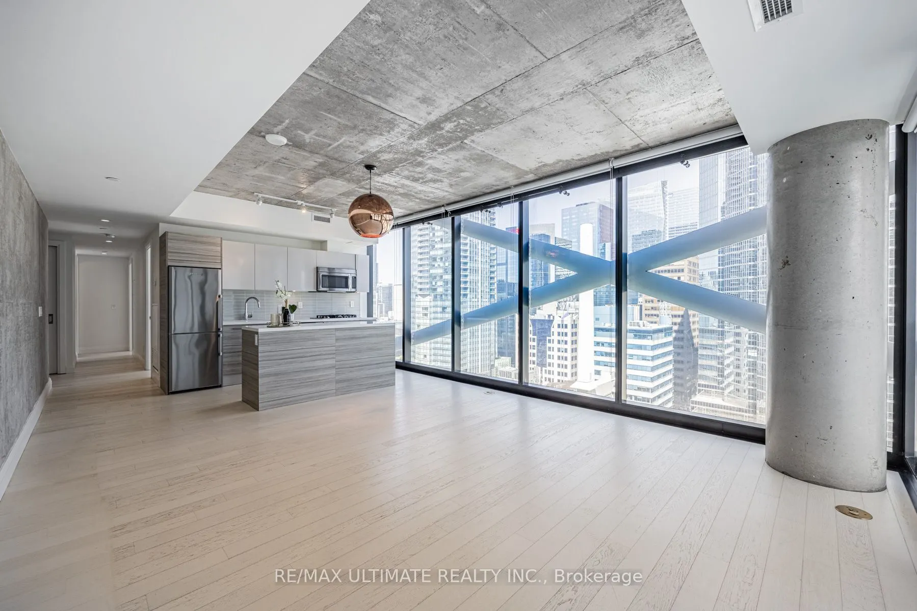224 King Street W #1504