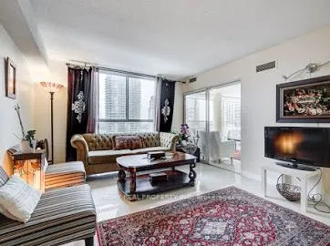 5460 Yonge Street, #807