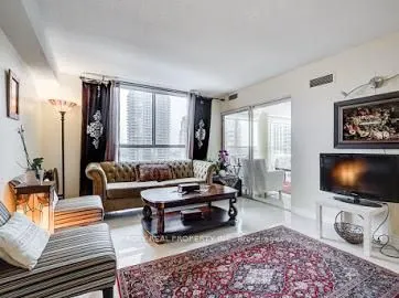 5460 Yonge Street, #807