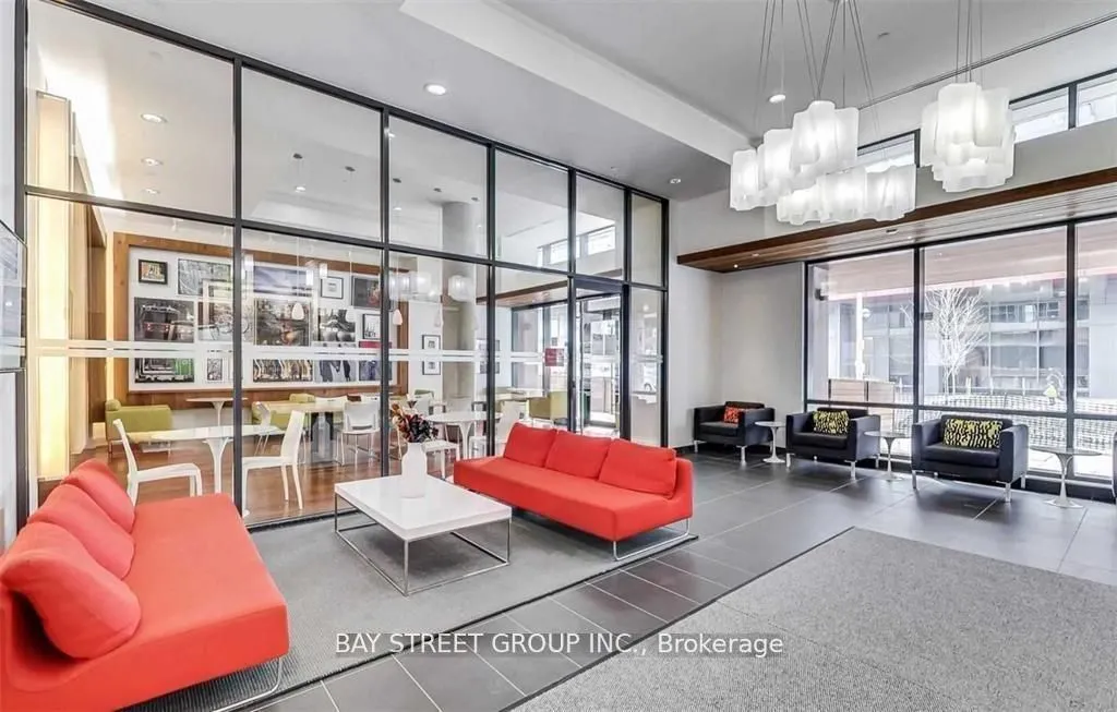 225 Sackville Street, #510