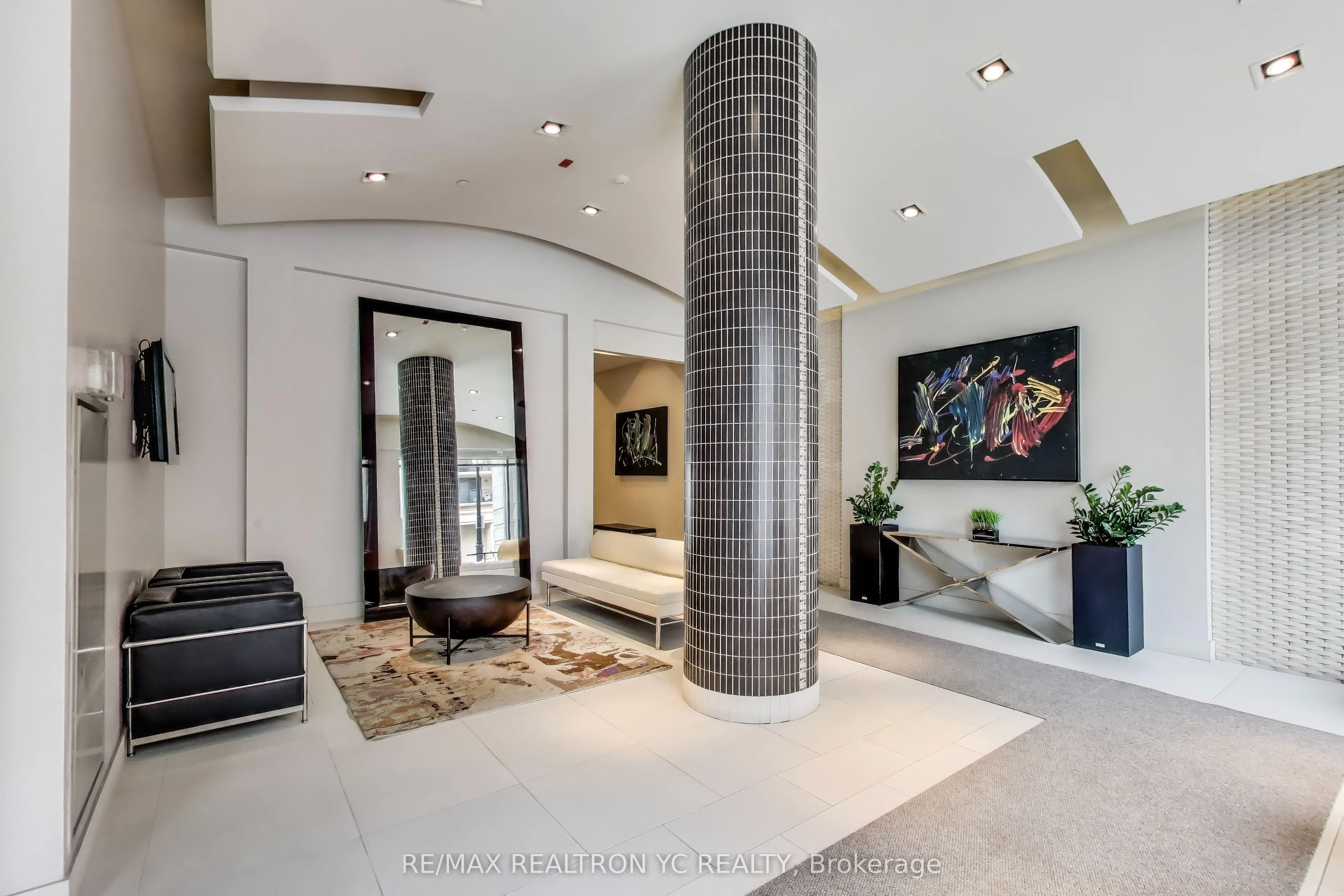 676 Sheppard Avenue E #415