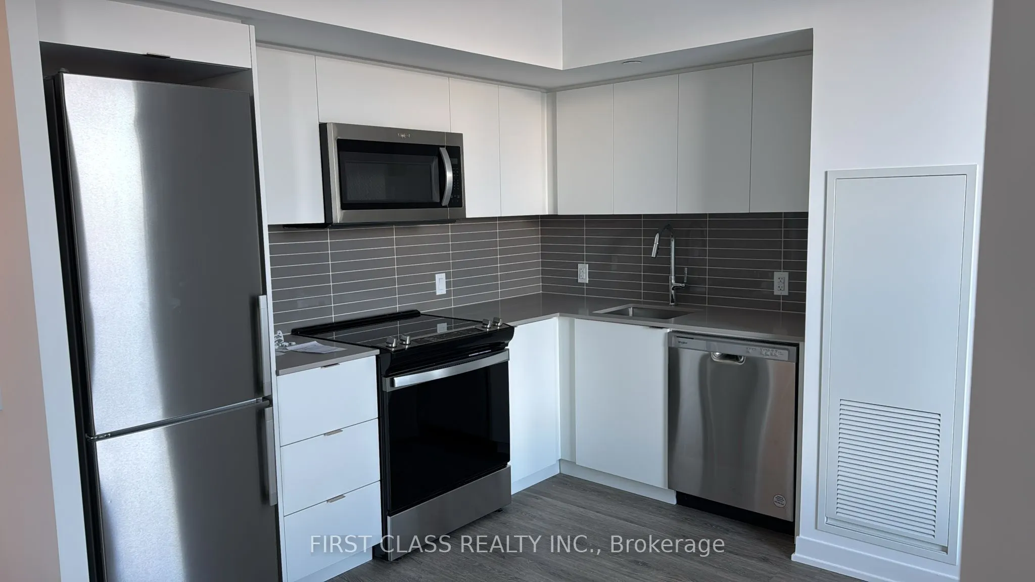 500 Wilson Avenue, #621