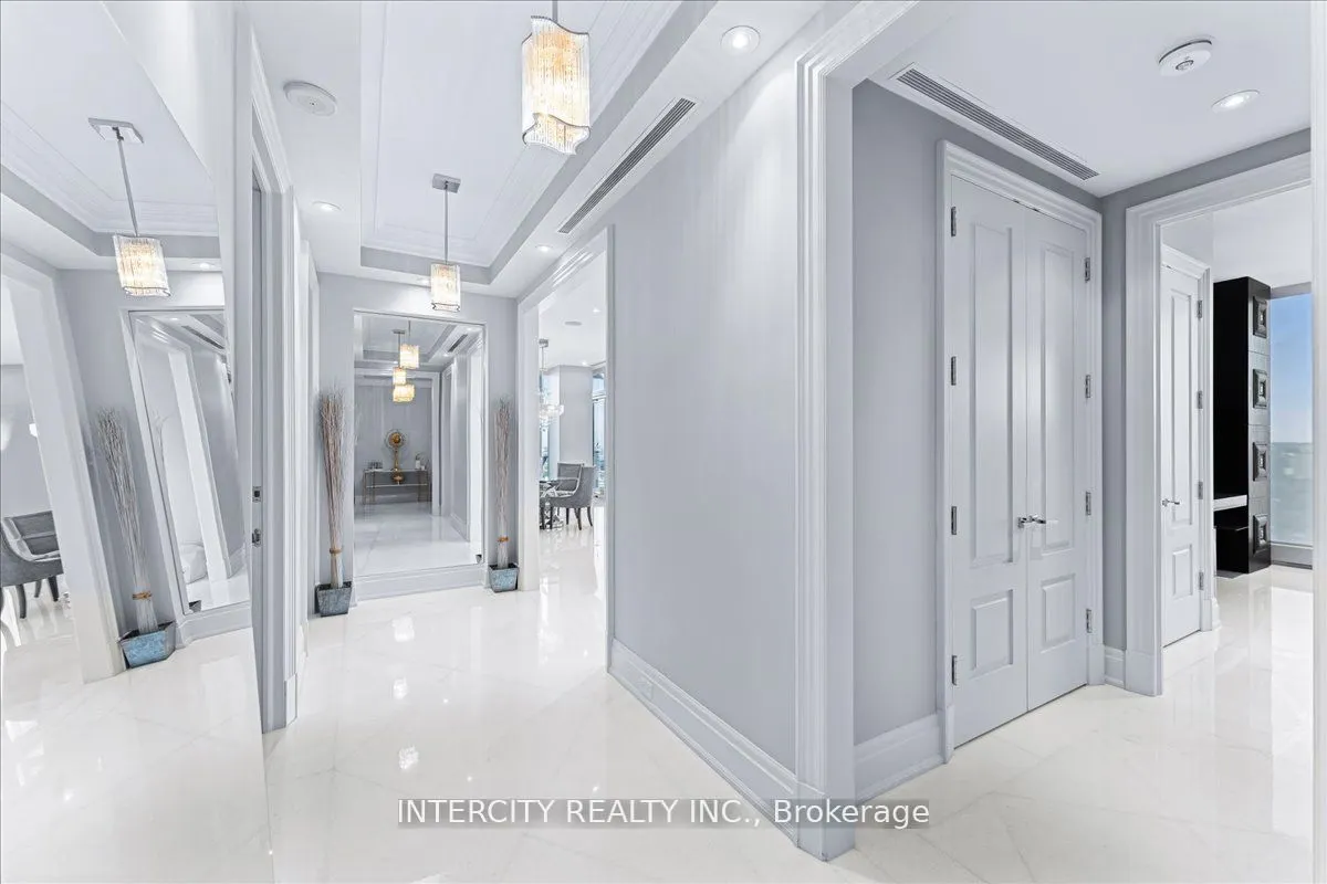 50 Yorkville Avenue, #4001