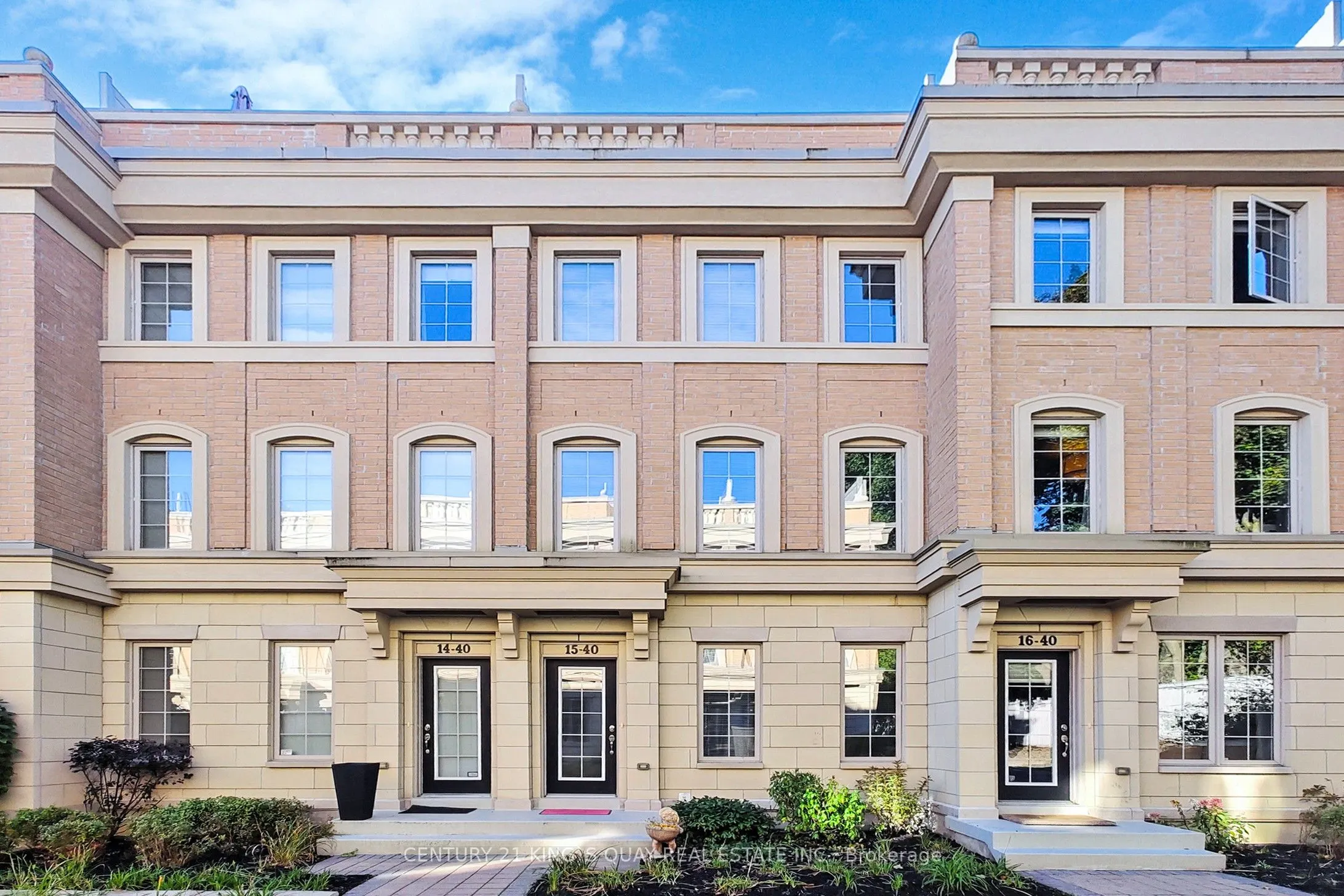 40 Hargrave Lane, #15