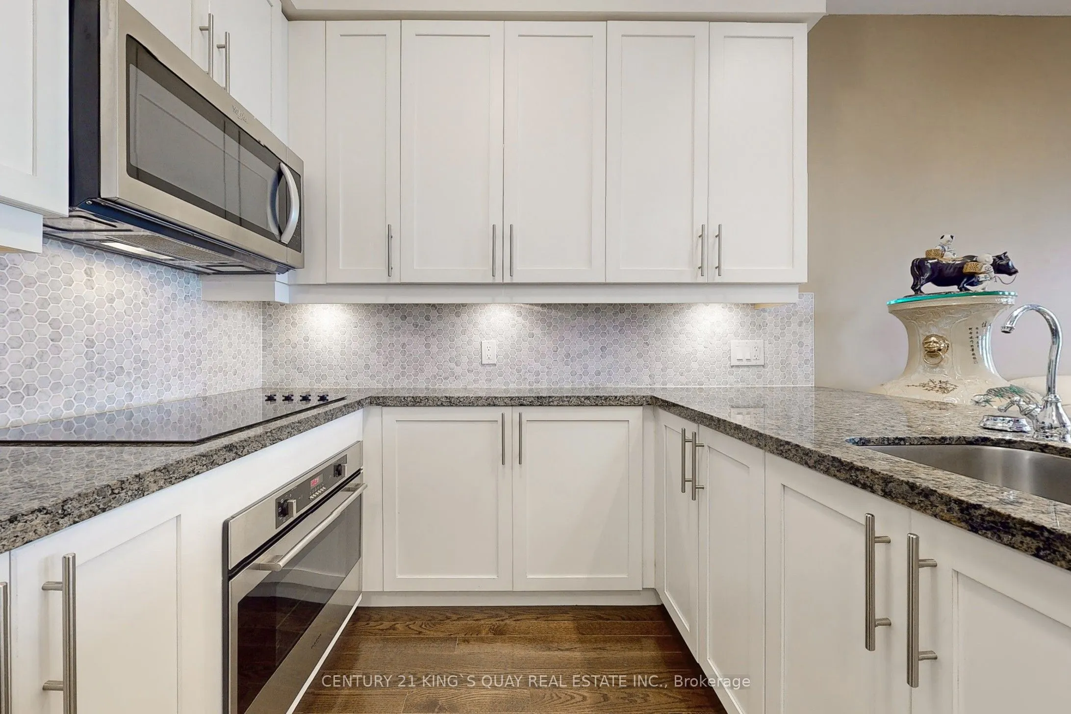 40 Hargrave Lane, #15