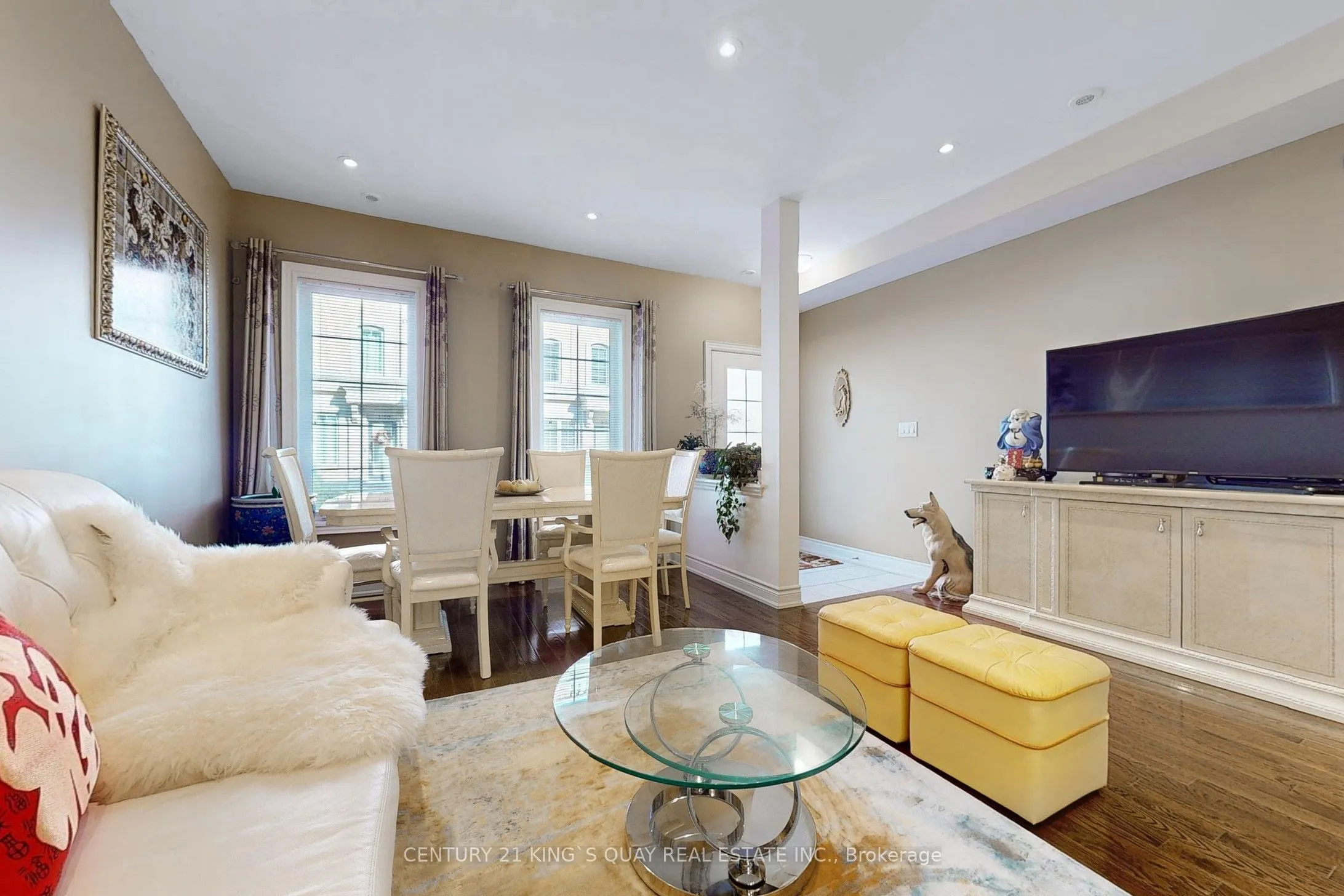 40 Hargrave Lane, #15