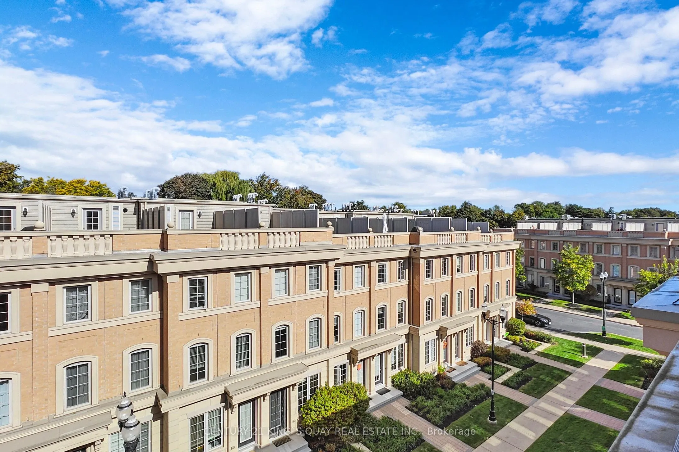 40 Hargrave Lane, #15