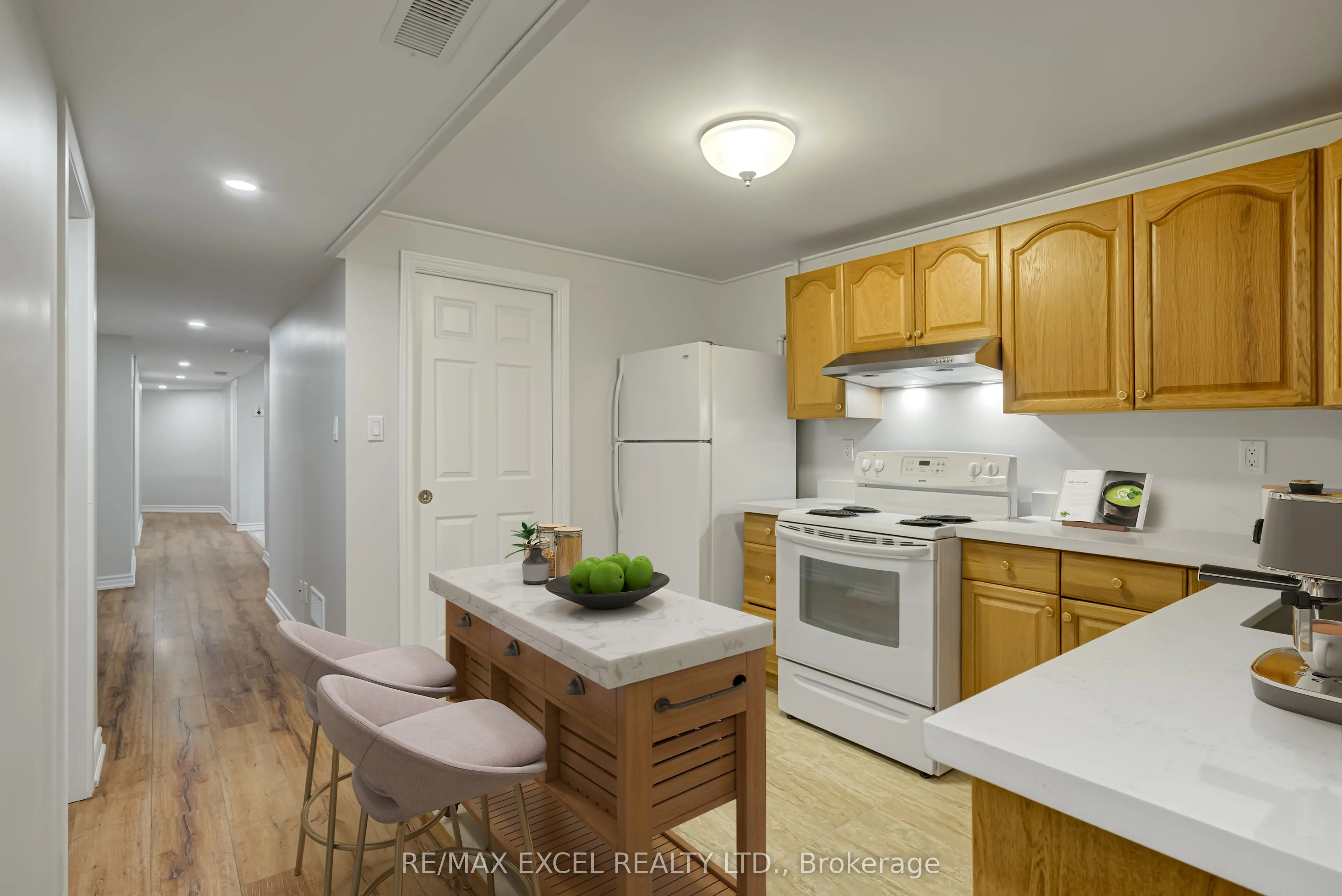 123 Hounslow Avenue, #R3