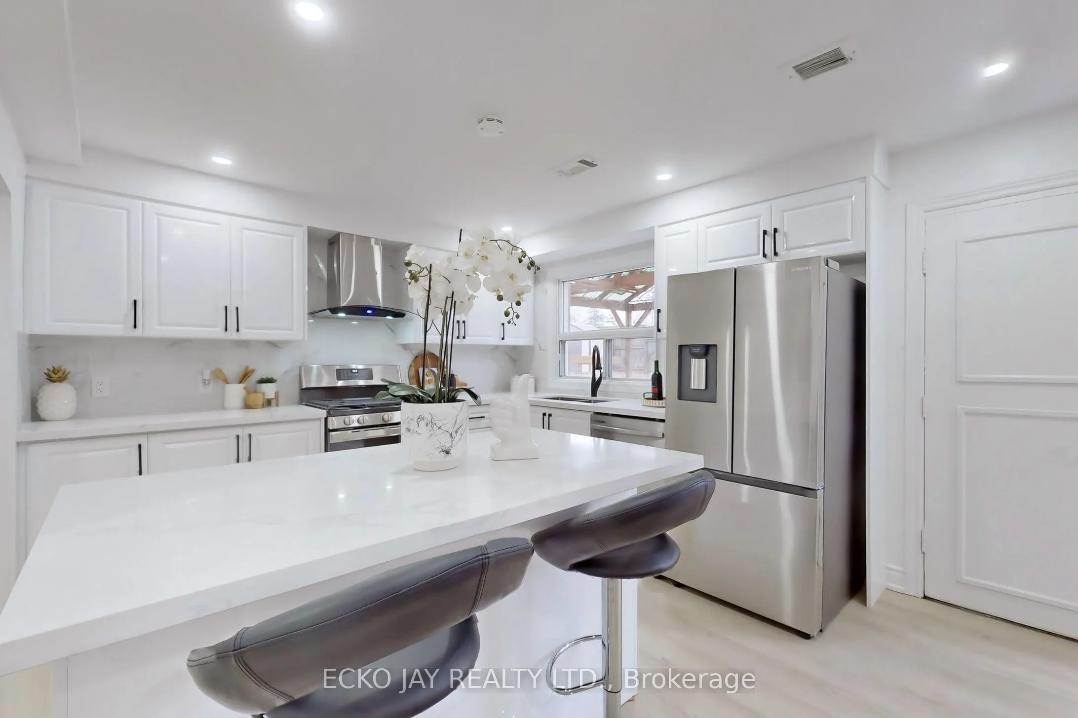 12 Chatfield Drive