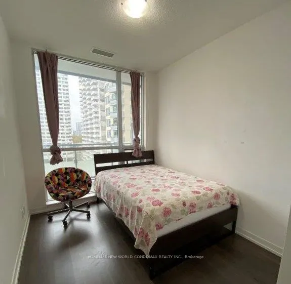 98 Lillian Street, #719